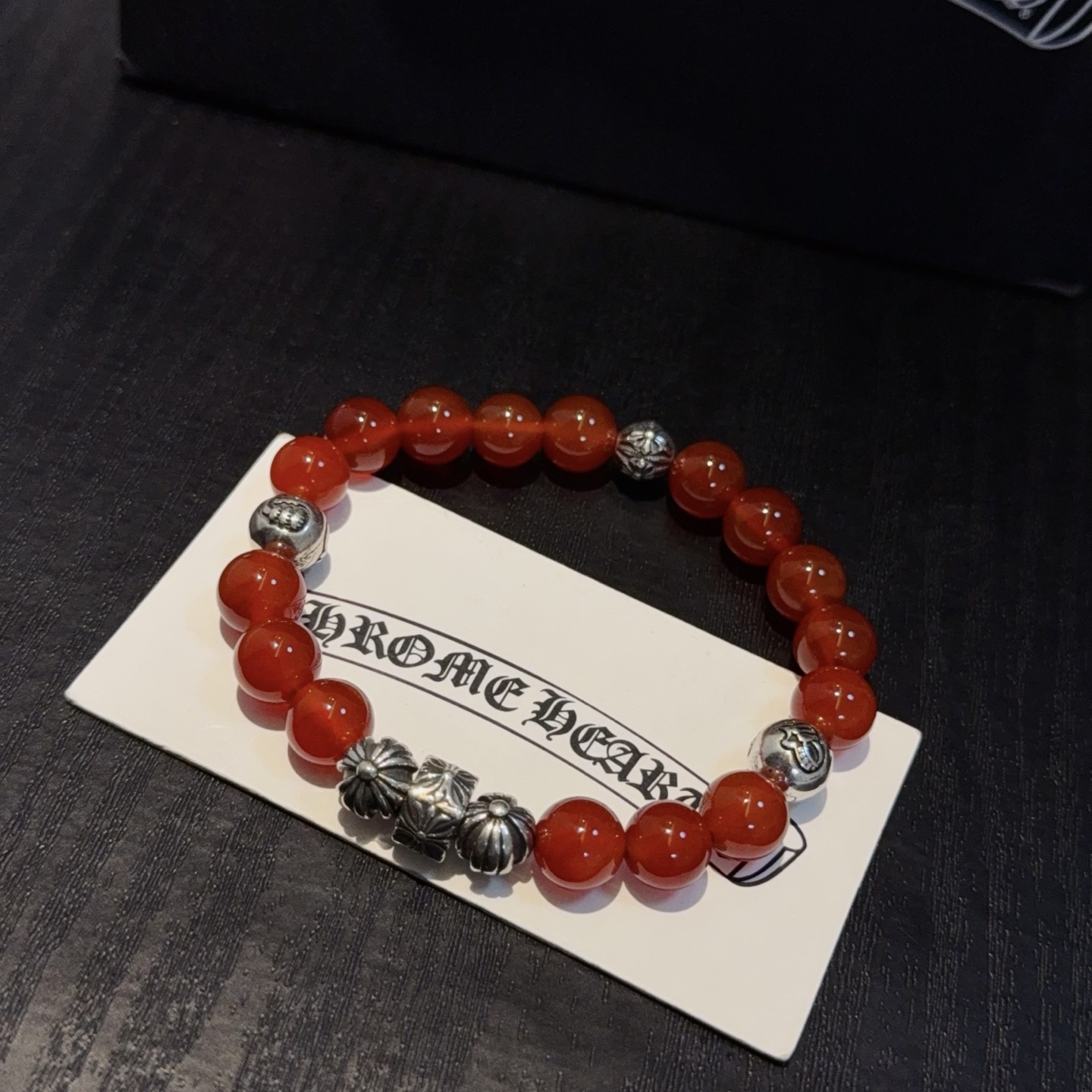  新款【专柜品质】Chrome Hearts克罗心经典复古多元素手串手链，凹凸造型不同的花纹设计风格 呈