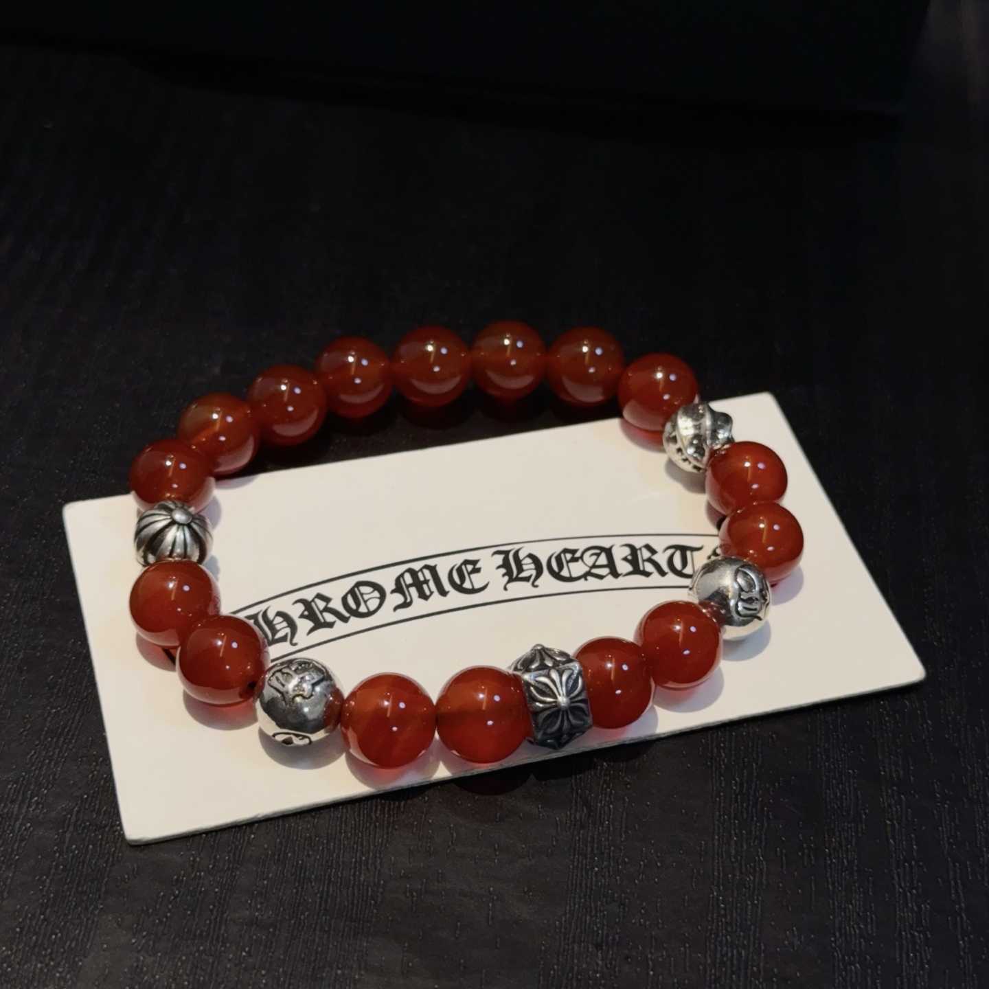  新款【专柜品质】Chrome Hearts克罗心经典复古多元素手串手链，凹凸造型不同的花纹设计风格 呈