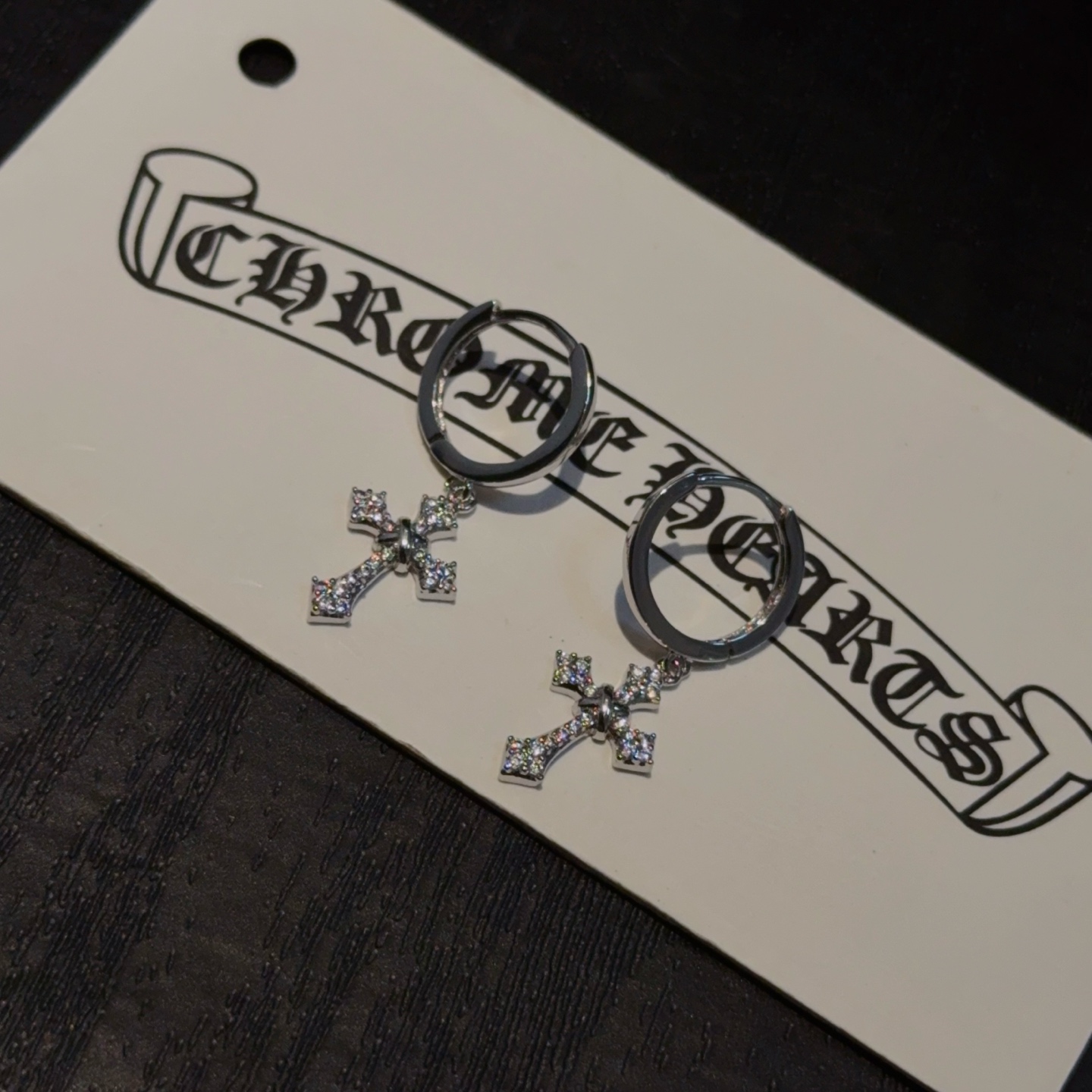  新款  【专柜品质】Chrome Hearts ❤️  克罗心十字架镶钻耳环 。精工  ～正品开模💝潮