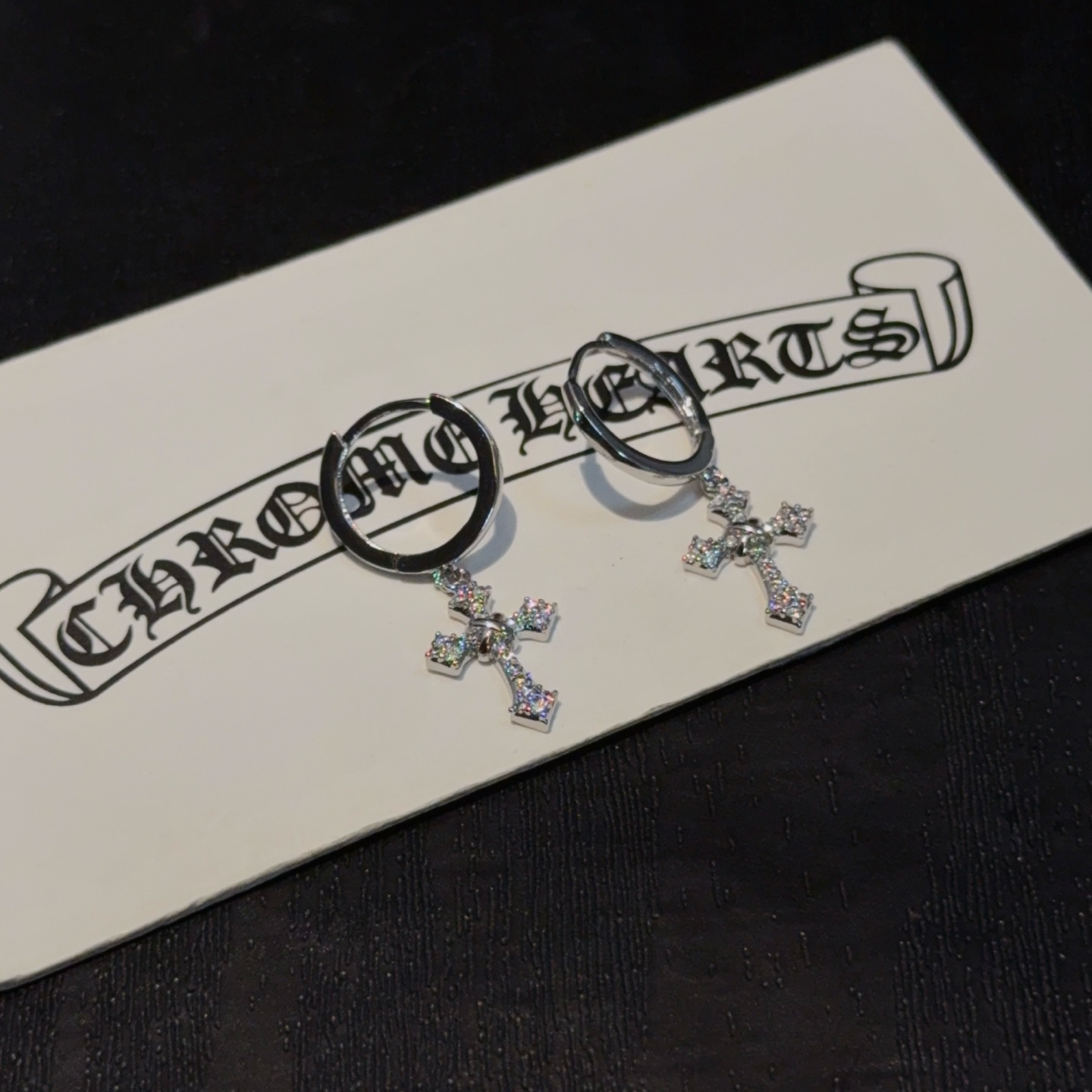  新款  【专柜品质】Chrome Hearts ❤️  克罗心十字架镶钻耳环 。精工  ～正品开模💝潮