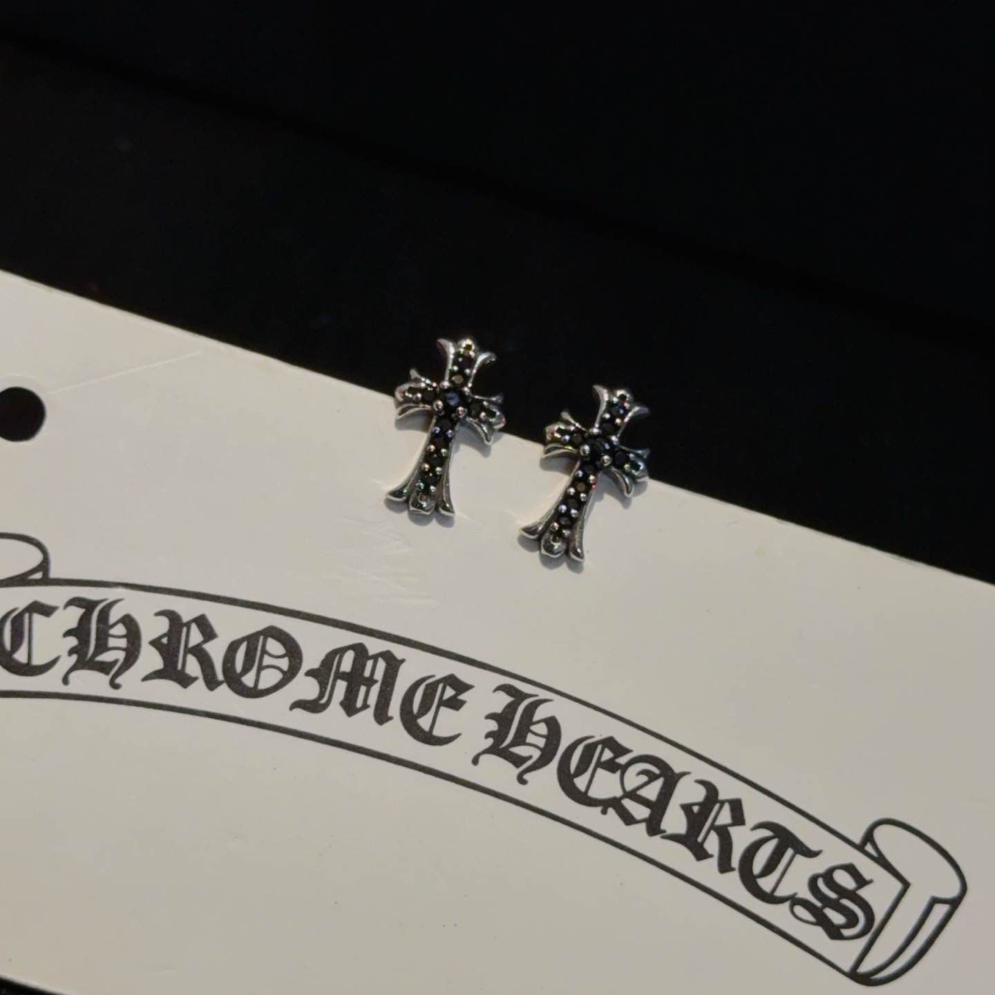  新款  【专柜品质】Chrome Hearts ❤️  克罗心十字架镶钻耳钉   精工  ～正品开模💝