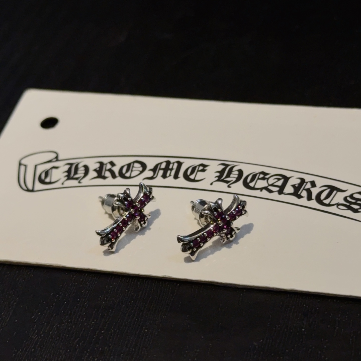 新款  【专柜品质】Chrome Hearts ❤️  克罗心十字架镶钻耳钉   精工  ～正品开模💝