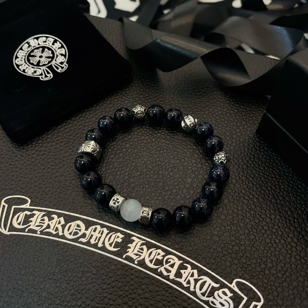  新款【专柜品质】Chrome Hearts克罗心 经典复古多元素手链手串，凹凸造型不同的花纹设计风格 