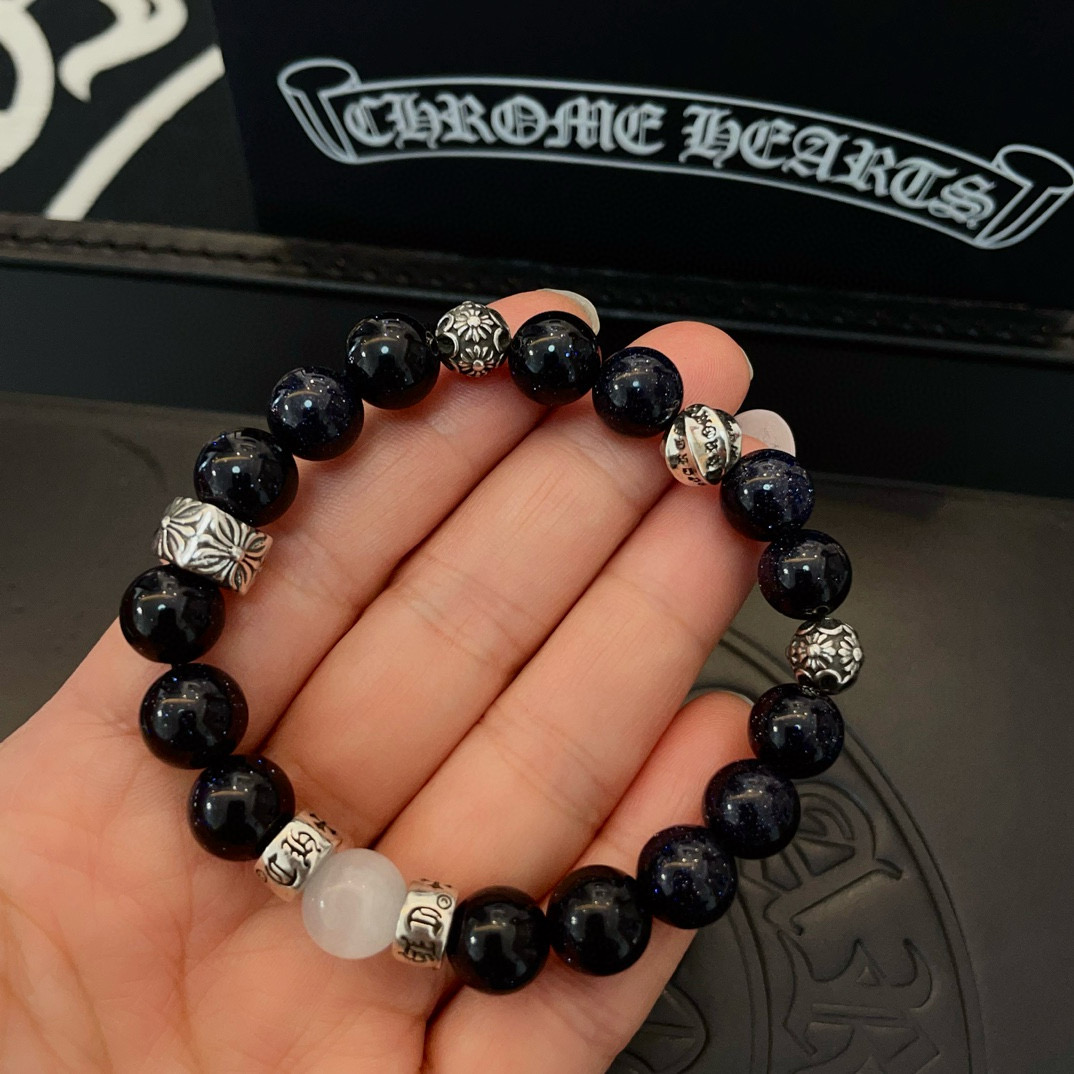  新款【专柜品质】Chrome Hearts克罗心 经典复古多元素手链手串，凹凸造型不同的花纹设计风格 