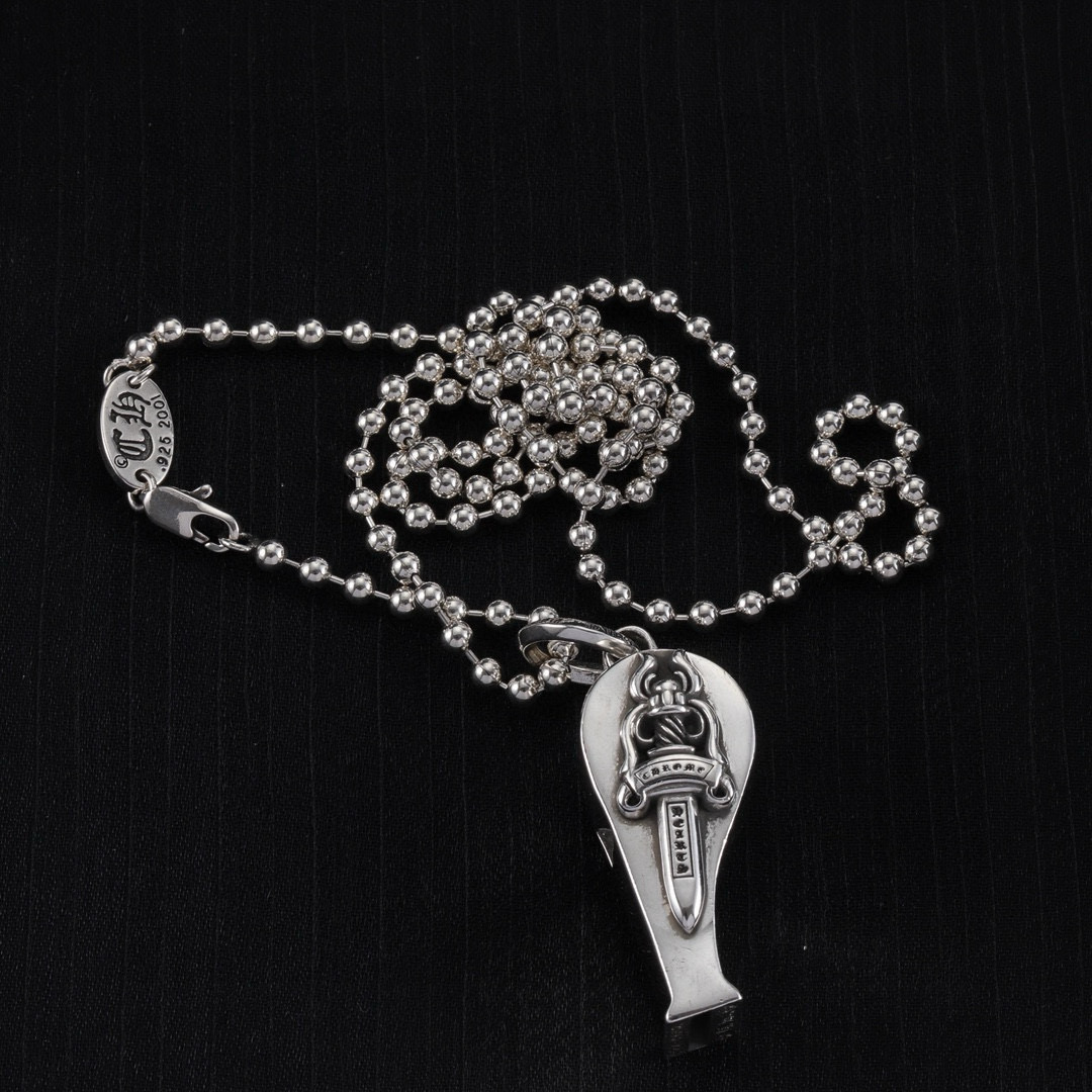  Chrome Hearts
克罗心多元素项链