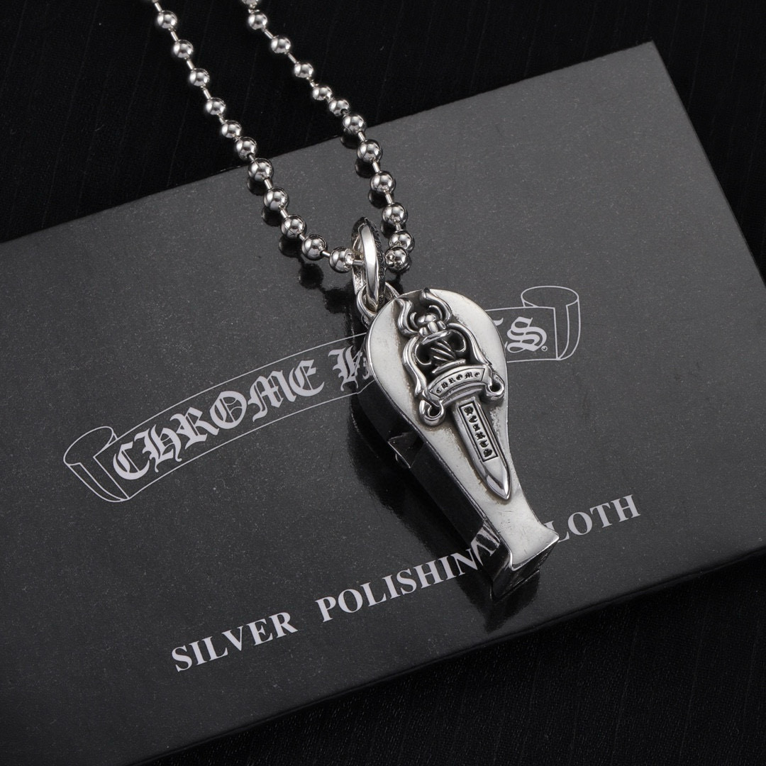  Chrome Hearts
克罗心多元素项链
