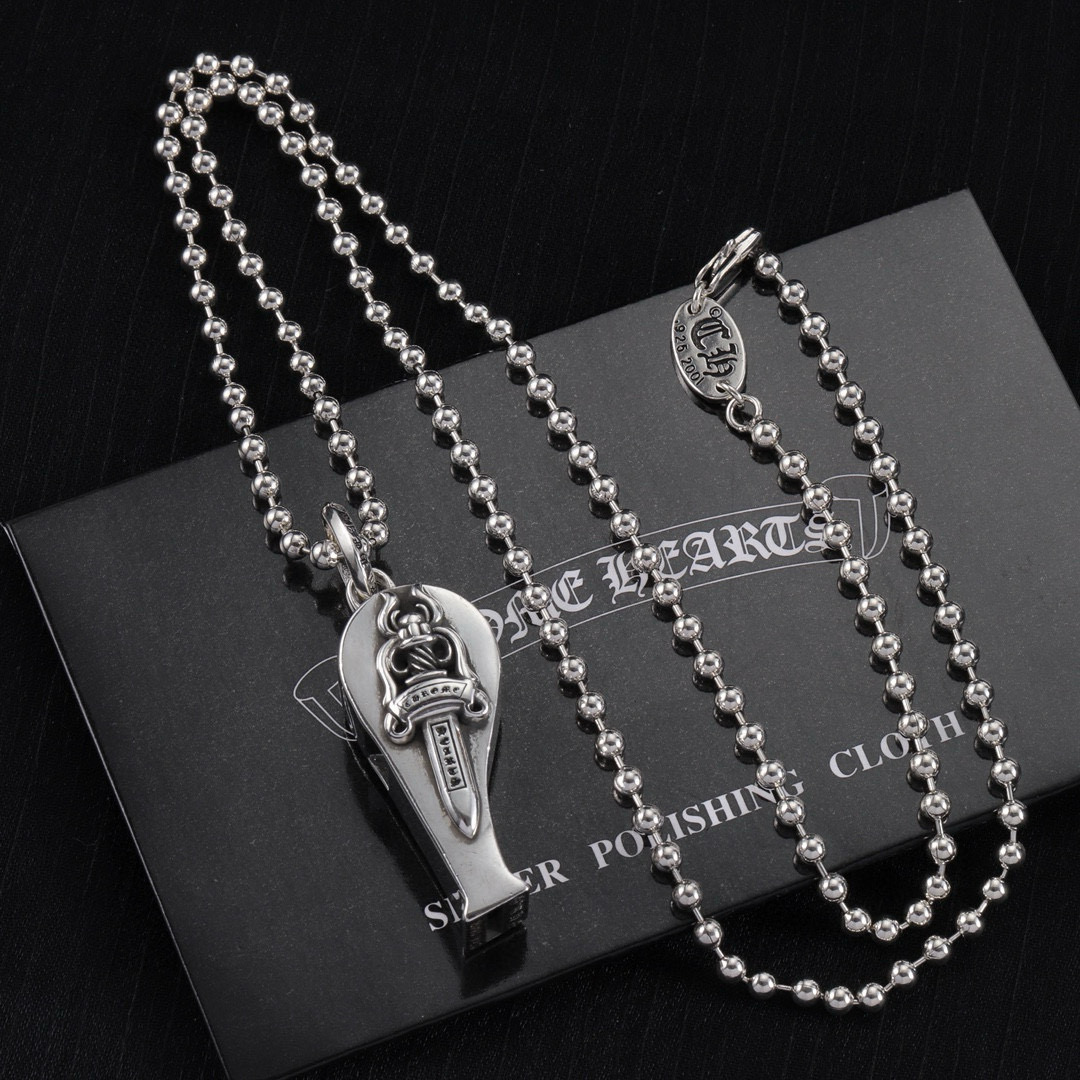  Chrome Hearts
克罗心多元素项链
