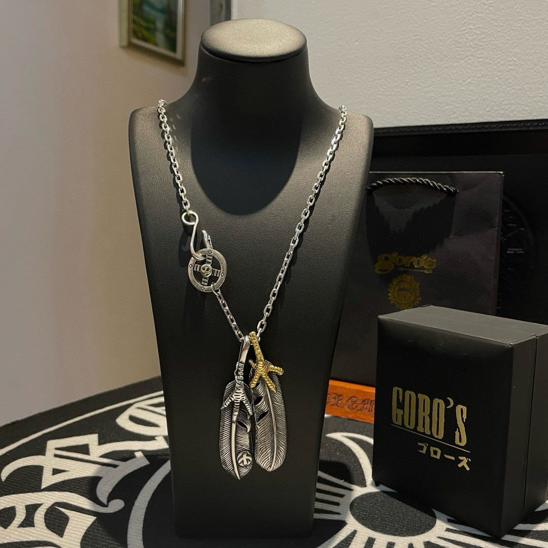 NO:556459,[New Product Arrival] Goro’s Goro Takahashi Classic Necklace Double Feather Pendant Top Version Look for Exclusive Photography Focusing on the High-End Market Definitely Different from the Ordinary Version!  The product details in the pictures are consistent with ZP!  Original production process, exquisite quality, purely handmade ~ Authentic mold opening, trendy and fashionable must-have, can be worn by both men and women, the same style for couples, rock punk Thai silver style, retro elements, trendy and versatile, the same style as the official website, boutique jewelry, necklace19860909【新品上架】Goro’s高桥吾郎经典项链 双羽毛吊坠 顶级版本 认准独家拍摄 主攻高端市场 绝对区别普通版本！图片产品细节与ZP一致！原版制作工艺 精工品质 纯手工打造 ～正品开模潮流时尚必备 男女均可佩戴 情侣款同款 摇滚朋克泰银风格 复古元素 潮流百搭 官网同款,饰品精品,necklace,Jewelry