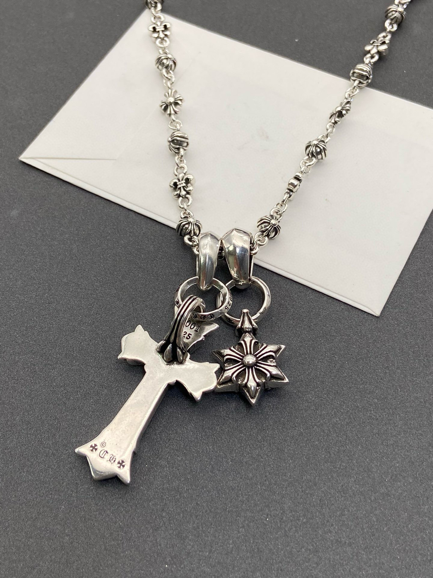 P𝐶ℎ𝑟𝑜𝑚𝑒 𝐻𝑒𝑎𝑟𝑡𝑠 ⚜️克罗心十字架六芒星🔯项链✝️酷酷女孩必备🕶️