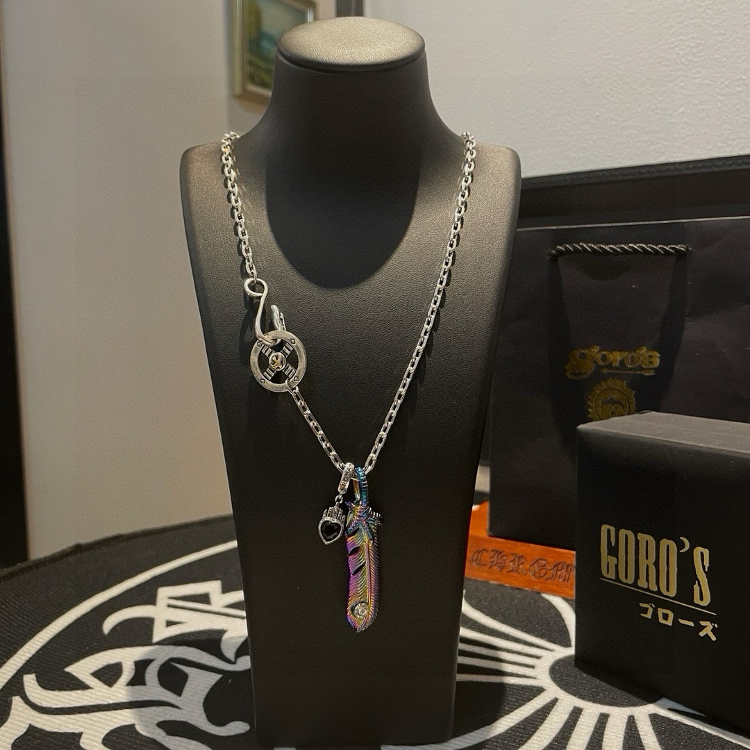 NO:557697,[New product on the shelves] Goro’s Goro Takahashi feather pendant, classic Takahashi necklace, top version, look for exclusive shooting, focus on the high-end market, absolutely different from the ordinary version!  The product details in the pictures are consistent with ZP!  Original production process, exquisite quality, purely handmade ~ Authentic mold opening, trendy and fashionable must-have, can be worn by both men and women, the same style for couples, rock punk Thai silver style, retro elements, trendy and versatile, the same style as the official website, boutique jewelry, necklace19860909【新品上架】Goro’s高桥吾郎羽毛吊坠 经典高桥项链 顶级版本 认准独家拍摄 主攻高端市场 绝对区别普通版本！图片产品细节与ZP一致！原版制作工艺 精工品质 纯手工打造 ～正品开模潮流时尚必备 男女均可佩戴 情侣款同款 摇滚朋克泰银风格 复古元素 潮流百搭 官网同款,饰品精品,necklace,Jewelry