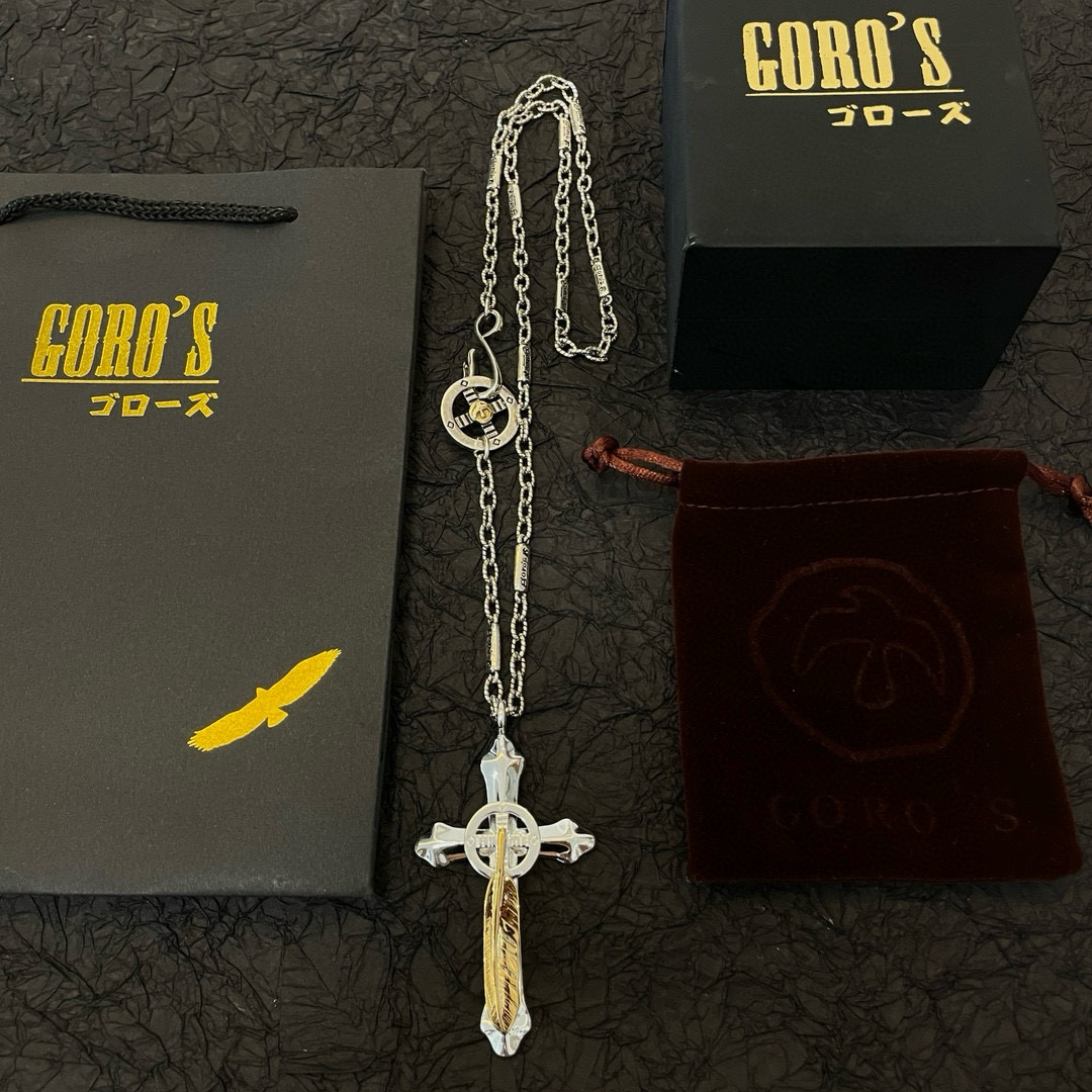 批💰150    【新品上架】Goro’s高桥吾郎金色羽毛十字架吊坠，高桥经典竹节项链，顶级版本，认准独家拍摄，主攻高端市场 ，快手/ins/小红书热门款，绝对区别普通版本！图片产品细节与ZP一致！原版制作工艺 精工品质 纯手工打造 ～正品开模💝潮流时尚必备 男女均可佩戴 情侣款同款 摇滚朋克泰银风格 复古元素 潮流百搭 官网同款❤️