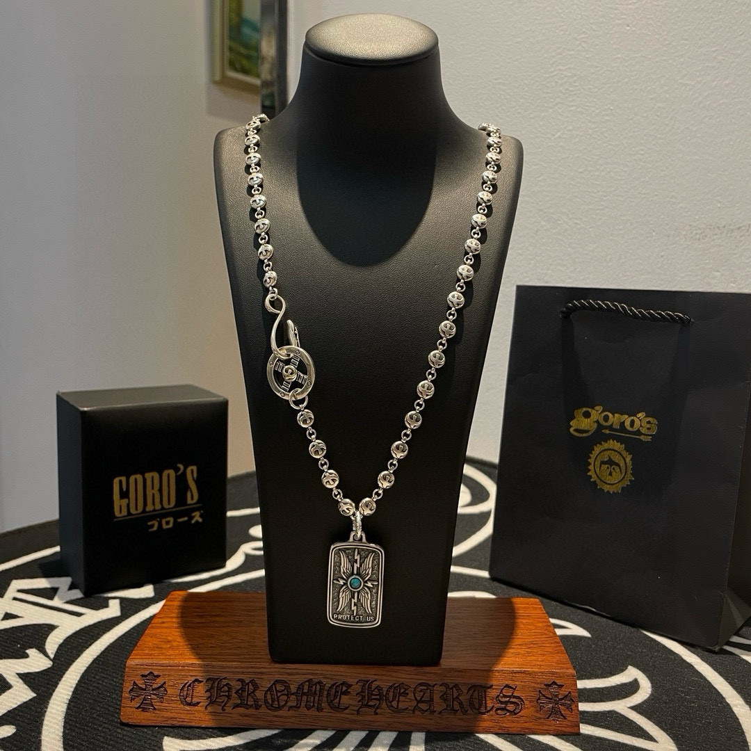 NO:581901,Batch of [new products on the shelves] Goro’s Goro Takahashi turquoise square plate pendant, Takahashi classic bird necklace, top version, exclusive shooting, focusing on the high-end market, Kuaishou/ins/Xiaohongshu popular model, absolutely different from the ordinary version!  The product details in the pictures are consistent with ZP!  Original production process, exquisite quality, purely handmade ~ Authentic mold opening, trendy and fashionable must-have, can be worn by both men and women, the same style for couples, rock punk Thai silver style, retro elements, trendy and versatile, the same style as the official website, boutique jewelry, necklace19860909批【新品上架】Goro’s高桥吾郎松石方牌吊坠,高桥经典飞鸟项链,顶级版本,认准独家拍摄,主攻高端市场 ,快手/ins/小红书热门款,绝对区别普通版本！图片产品细节与ZP一致！原版制作工艺 精工品质 纯手工打造 ～正品开模潮流时尚必备 男女均可佩戴 情侣款同款 摇滚朋克泰银风格 复古元素 潮流百搭 官网同款,饰品精品,necklace,Jewelry