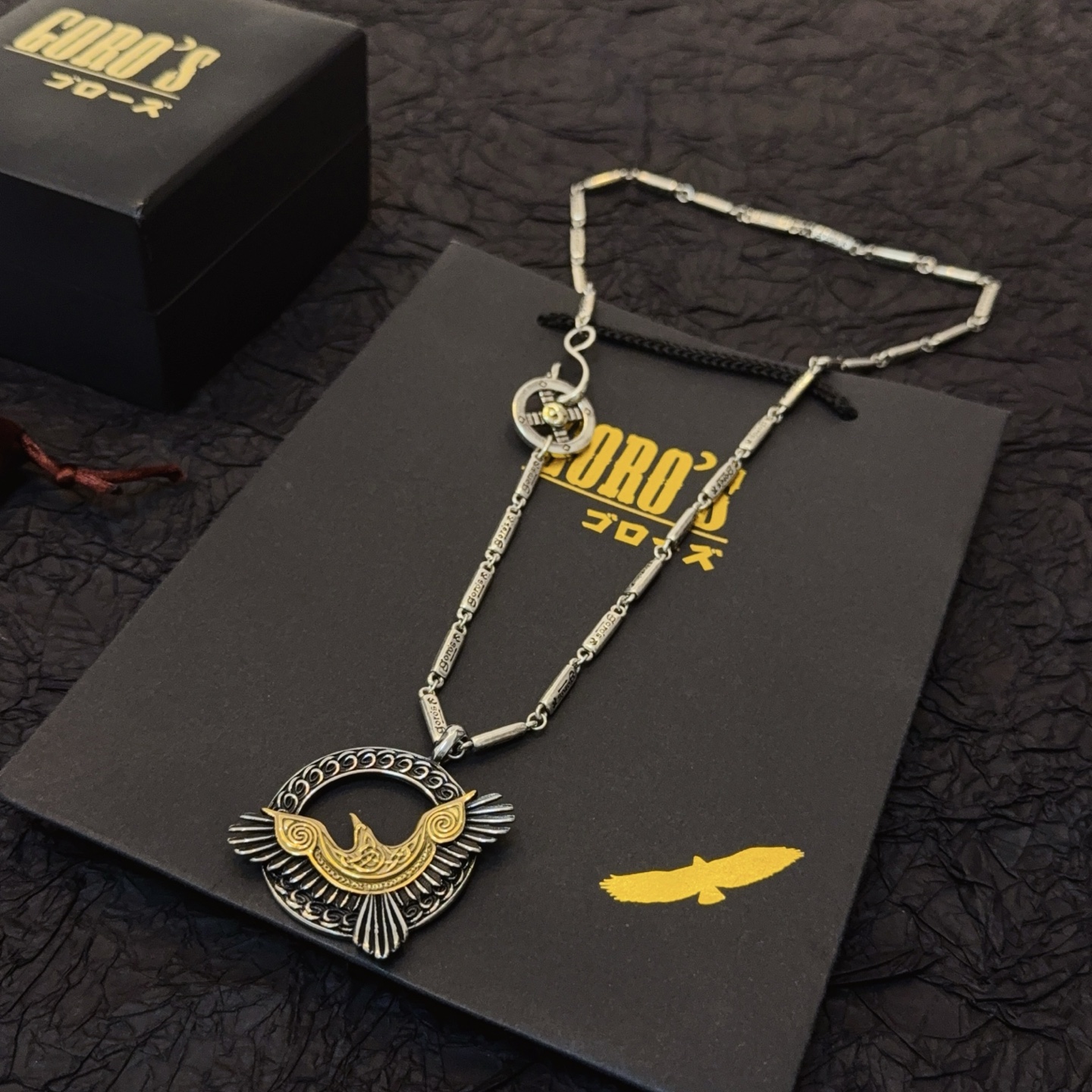 💰150   新品上架】Goro’s高桥吾郎飞鹰项链，顶级版本，认准独家拍摄，主攻高端市场 ，快手/ins/小红书热门款，绝对区别普通版本！图片产品细节与ZP一致！原版制作工艺 精工品质 纯手工打造 ～正品开模💝潮流时尚必备 男女均可佩戴 情侣款同款 摇滚朋克泰银风格 复古元素 潮流百搭 官网同款❤️