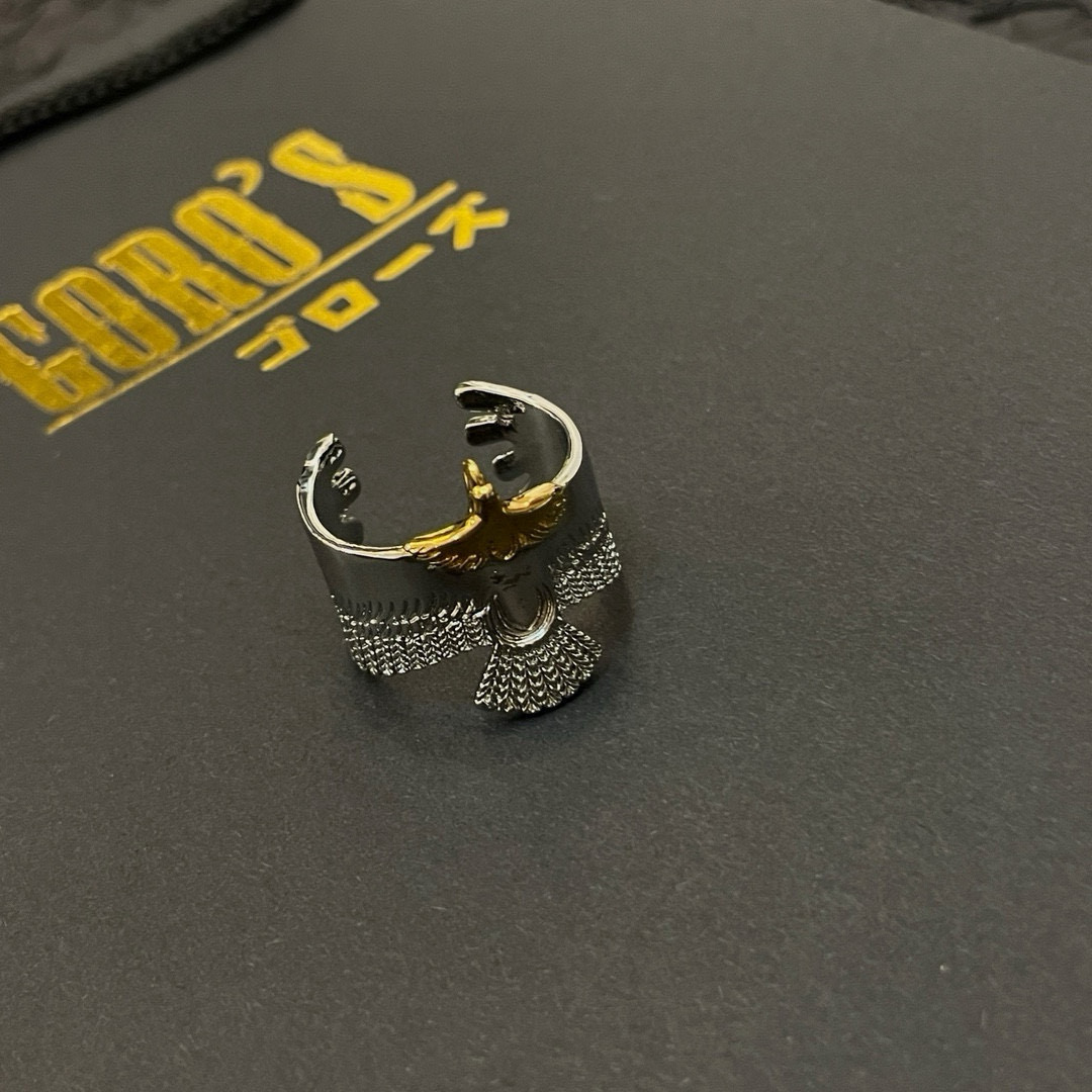 批💰85  【新品上架】Goro’s高桥吾郎点金老鹰开口戒指，顶级版本 认准独家拍摄 主攻高端市场 绝对区别普通版本！图片产品细节与ZP一致！原版制作工艺 精工品质 纯手工打造 ～正品开模💝潮流时尚必备 男女均可佩戴 情侣款同款 摇滚朋克泰银风格 复古元素 潮流百搭 官网同款❤️