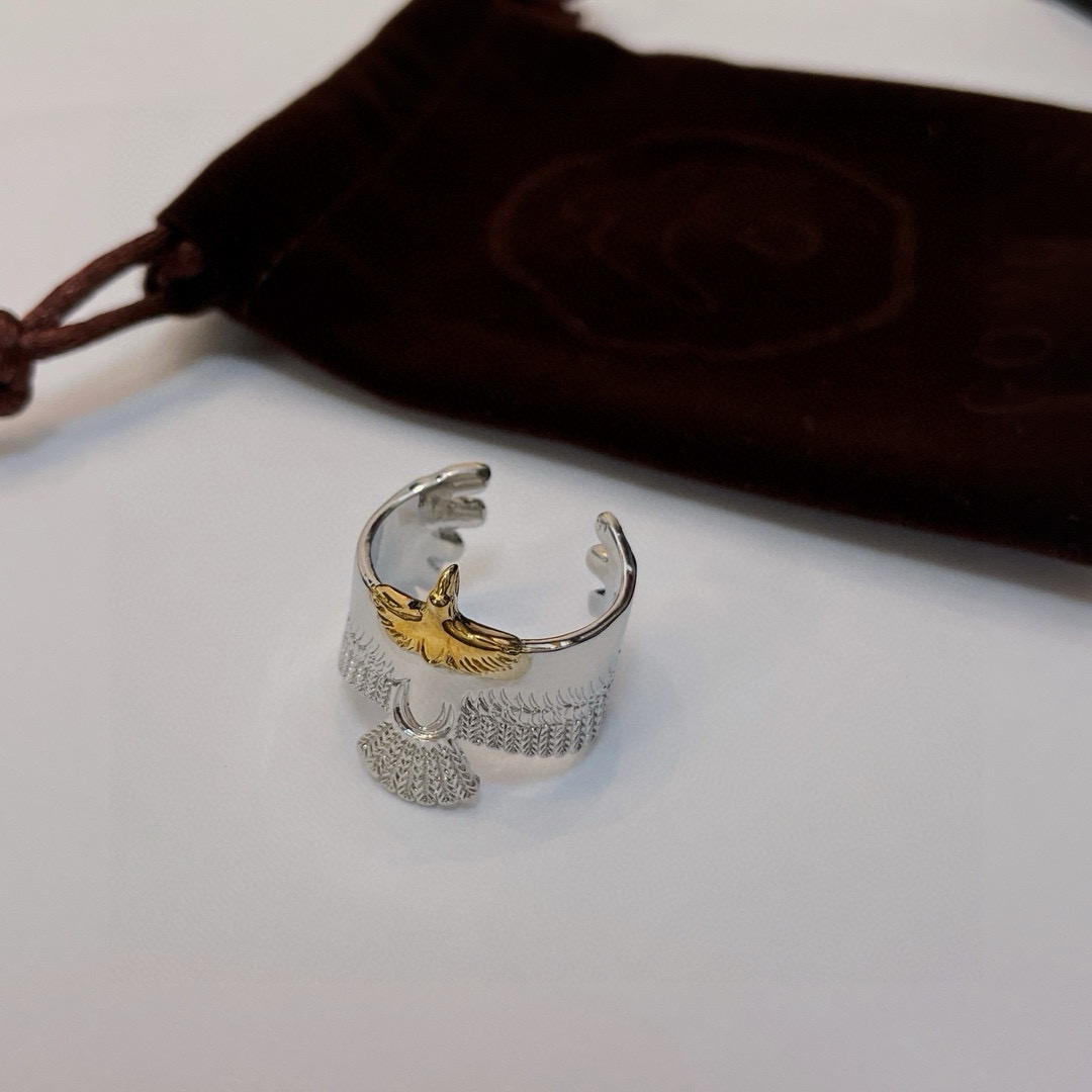 批💰85  【新品上架】Goro’s高桥吾郎点金老鹰开口戒指，顶级版本 认准独家拍摄 主攻高端市场 绝对区别普通版本！图片产品细节与ZP一致！原版制作工艺 精工品质 纯手工打造 ～正品开模💝潮流时尚必备 男女均可佩戴 情侣款同款 摇滚朋克泰银风格 复古元素 潮流百搭 官网同款❤️