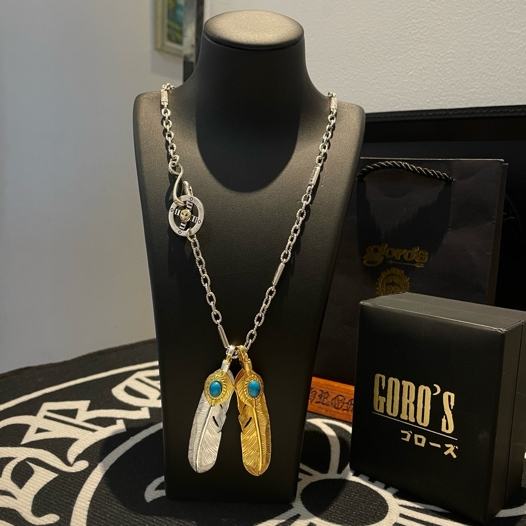NO:582468,Batch of [new products on the shelves] Goro’s Goro Takahashi turquoise feather pendant, Takahashi classic necklace, top version, exclusive photo shoot, focusing on the high-end market, popular model on Kuaishou/ins/Xiaohongshu, absolutely different from the ordinary version!  The product details in the pictures are consistent with ZP!  Original production process, exquisite quality, purely handmade ~ Authentic mold opening, trendy and fashionable must-have, can be worn by both men and women, the same style for couples, rock punk Thai silver style, retro elements, trendy and versatile, the same style as the official website, boutique jewelry, necklace19860909批【新品上架】Goro’s高桥吾郎松石羽毛吊坠,高桥经典项链,顶级版本,认准独家拍摄,主攻高端市场 ,快手/ins/小红书热门款,绝对区别普通版本！图片产品细节与ZP一致！原版制作工艺 精工品质 纯手工打造 ～正品开模潮流时尚必备 男女均可佩戴 情侣款同款 摇滚朋克泰银风格 复古元素 潮流百搭 官网同款,饰品精品,necklace,Jewelry