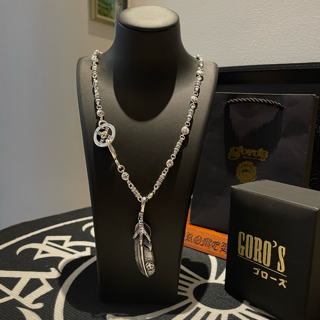 NO:582461,[New Product Arrival] Goro’s Goro Takahashi Retro Feather Pendant Takahashi Classic Necklace Top Version Look for Exclusive Photography Focusing on the High-End Market Definitely Different from the Ordinary Version!  The product details in the pictures are consistent with ZP!  Original production process, exquisite quality, purely handmade ~ Authentic mold opening, trendy and fashionable must-have, can be worn by both men and women, the same style for couples, rock punk Thai silver style, retro elements, trendy and versatile, the same style as the official website, boutique jewelry, necklace19860909【新品上架】Goro’s高桥吾郎 复古羽毛吊坠 高桥经典项链 顶级版本 认准独家拍摄 主攻高端市场 绝对区别普通版本！图片产品细节与ZP一致！原版制作工艺 精工品质 纯手工打造 ～正品开模潮流时尚必备 男女均可佩戴 情侣款同款 摇滚朋克泰银风格 复古元素 潮流百搭 官网同款,饰品精品,necklace,Jewelry