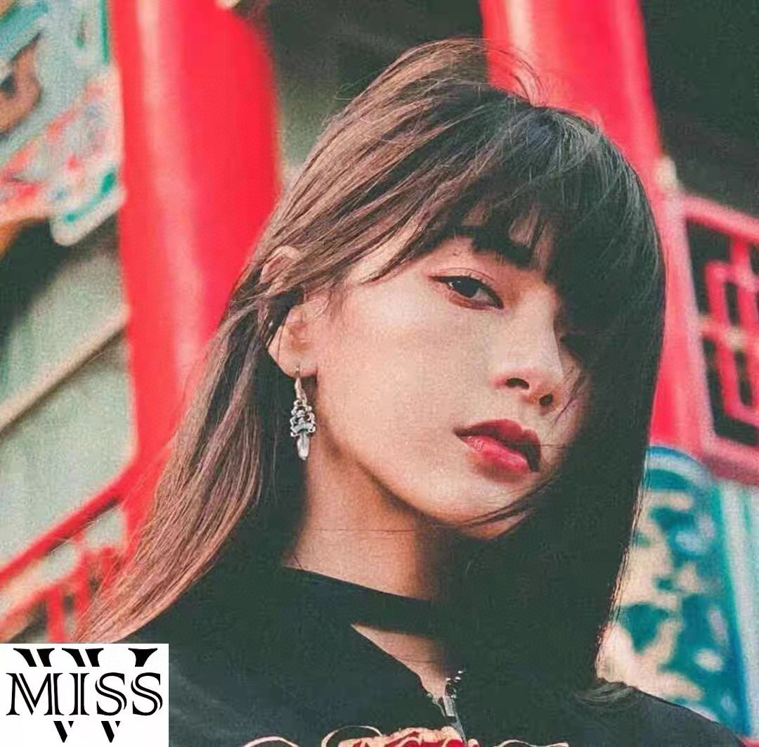 Chrome Hearts 克罗心𝐂𝐡𝐫𝐨𝐦𝐞 𝐡𝐞𝐚𝐫𝐭𝐬 大十字宝剑耳钉
