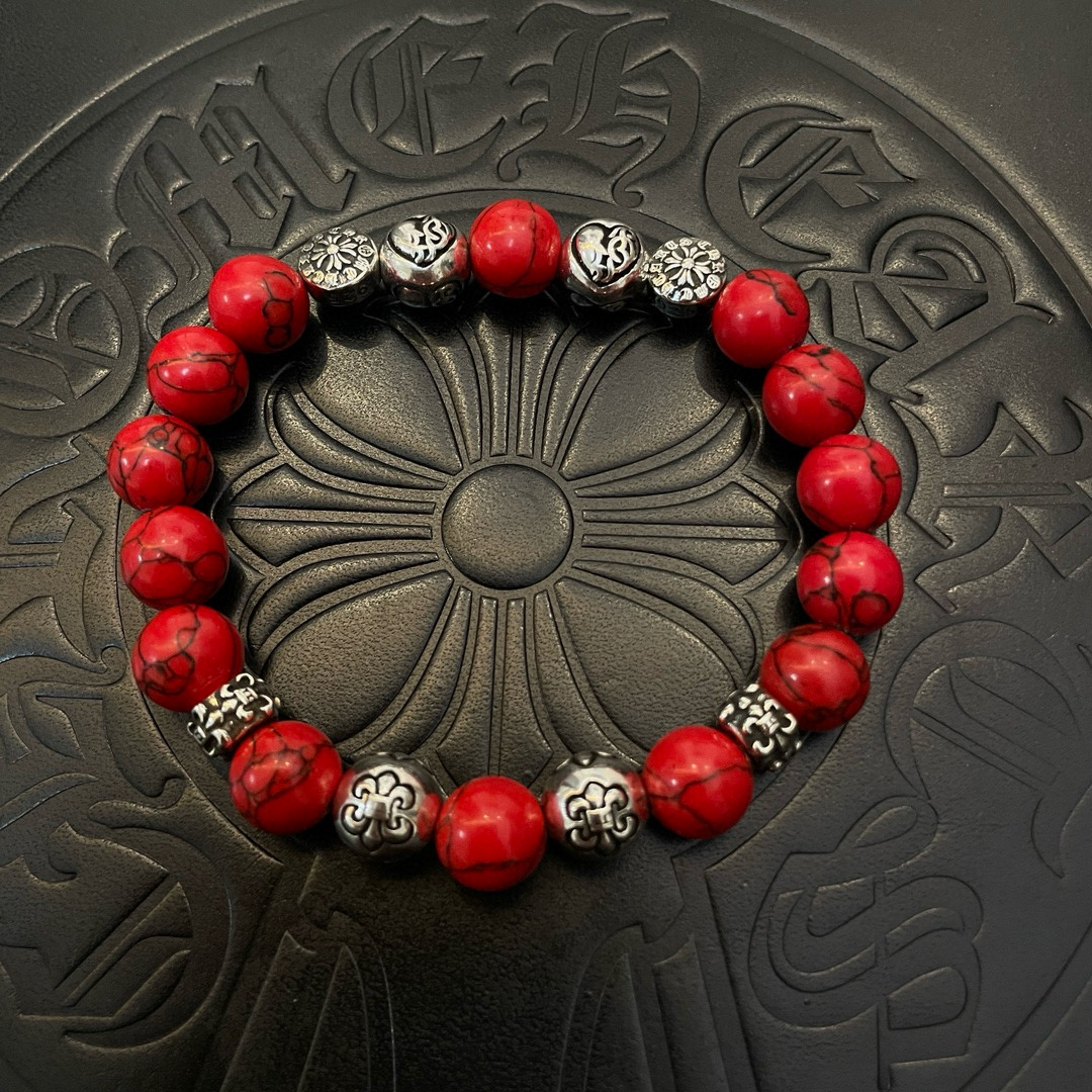 NO:603687,New [counter quality] Chrome Hearts classic retro multi-element red turquoise bracelet, popular on Kuaishou/ins/Xiaohongshu, the different concave and convex shapes are different in pattern design style. The cross scout flower is the symbol of Chrome Hearts, so it is more durable. Genuine pattern-printing Chrome Hearts distinguishes the ordinary light version in the market. Match the standard quality. Look at the printing details. The degree of retro gray oxidation. Seiko version!  , jewelry boutique, chrome hearts, chrome hearts, bracelet19860909新款【专柜品质】Chrome Hearts克罗心 经典复古多元素红松石手串手链 ,快手/ins/小红书热门,凹凸造型不同的花纹设计风格呈现出与众不同 十字架童军花是克罗心的标志 所以更经久不衰 正品打版Chrome Hearts克罗心 区别市场普通轻版 对版对标品质 看字印细节 复古做旧灰氧程度.精工版本！,饰品精品,chrome hearts,chrome hearts,bracelet,Jewelry