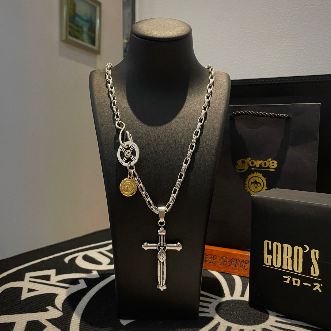 NO:641312,[New product on the shelves] Goro’s Goro Takahashi Retro Cross Feather Small Gold Medal Pendant Takahashi Classic Necklace Top Version Look for Exclusive Photography Focusing on the High-end Market Definitely Different from the Ordinary Version!  The product details in the pictures are consistent with ZP!  Original production process, exquisite quality, purely handmade ~ Authentic mold opening, trendy and fashionable must-have, can be worn by both men and women, the same style for couples, rock punk Thai silver style, retro elements, trendy and versatile, the same style as the official website, boutique jewelry, necklace19860909【新品上架】Goro’s高桥吾郎 复古十字架羽毛小金牌吊坠 高桥经典项链 顶级版本 认准独家拍摄 主攻高端市场 绝对区别普通版本！图片产品细节与ZP一致！原版制作工艺 精工品质 纯手工打造 ～正品开模潮流时尚必备 男女均可佩戴 情侣款同款 摇滚朋克泰银风格 复古元素 潮流百搭 官网同款,饰品精品,necklace,Jewelry