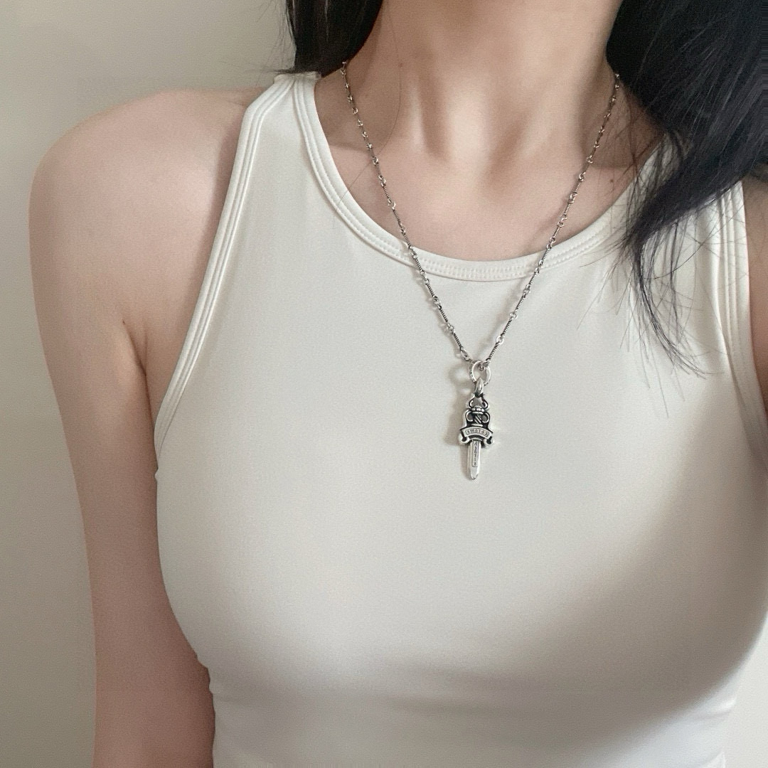 NO:642034,Chrome Hearts Chrome Hearts Sword Pendant Bamboo Chain Imported Production Technology Purely Handmade ~ Genuine Open Mold Trendy Fashion Must-Have Can Be Weared by Men and Women Same Style for Couples Rock Punk Thai Silver Style Retro Elements Trendy and Versatile Same Style as Official Website, Boutique Jewelry, Chrome Hearts, Chrome Hearts19860909Chrome Hearts  克罗心宝剑吊坠 竹节链 进口制作工艺 精纯手工打造 ～正品开模潮流时尚必备 男女均可佩戴 情侣款同款 摇滚朋克泰银风格 复古元素 潮流百搭 官网同款,饰品精品,chrome hearts,chrome hearts,Jewelry