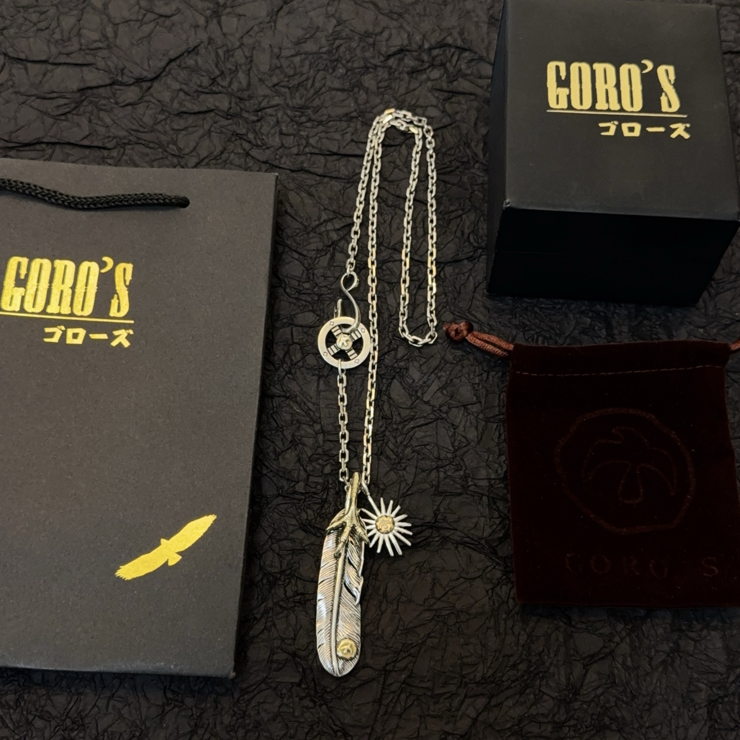Goro's 新品上架Goro’s高桥吾郎鹰爪羽毛项链 认准独家拍摄 主攻高端市场 快手/ins/小红书热门款