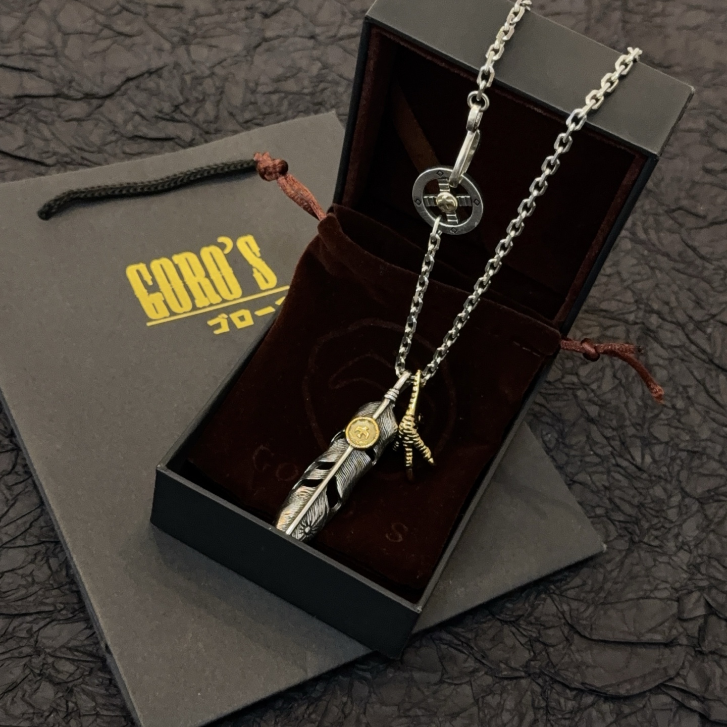Goro's 新品上架Goro’s高桥吾郎羽毛鹰爪项链 认准独家拍摄 主攻高端市场 快手/ins/小红书热门款
