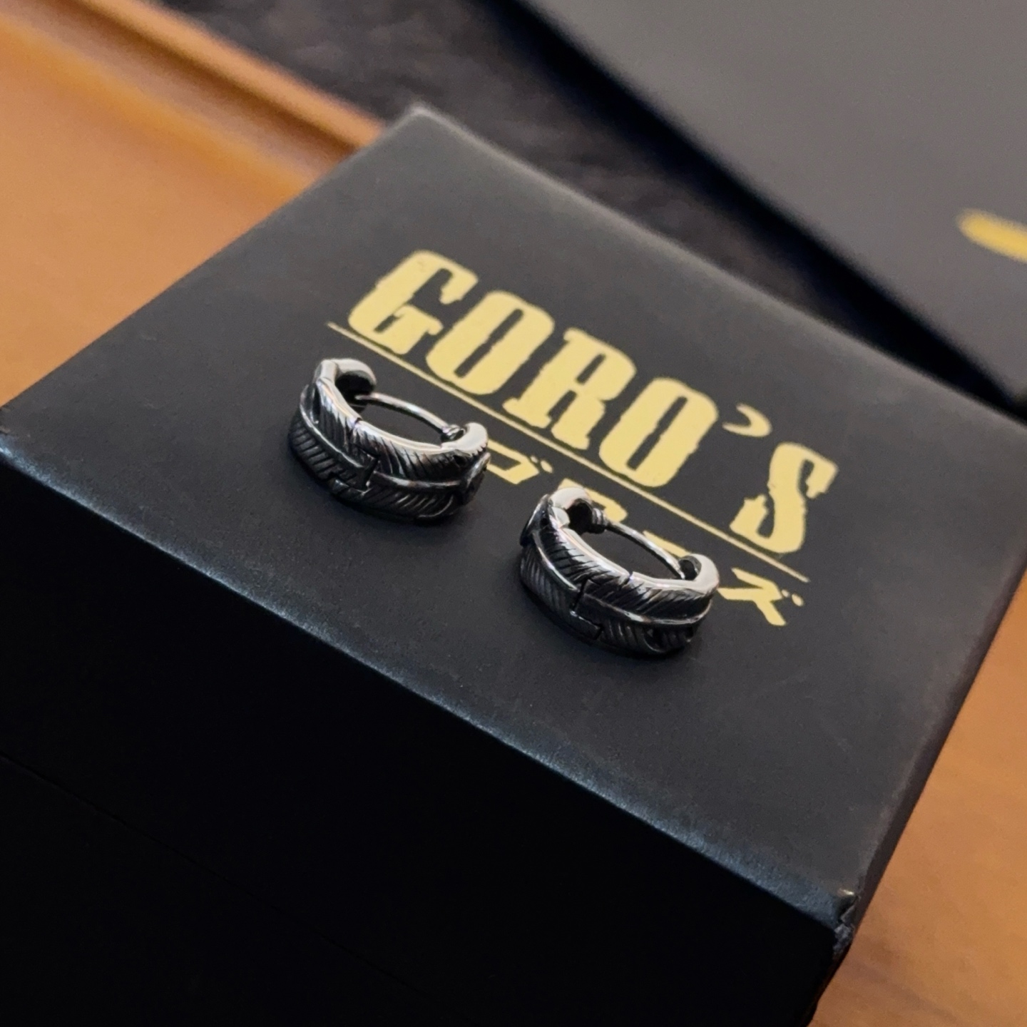 Goro's 批 【新品上架】Goro’s高桥吾郎羽毛耳环