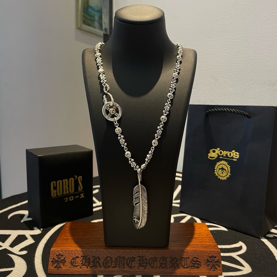 NO:643281,[New products on the shelves] Goro’s Goro Takahashi’s vintage feather pendant, Takahashi’s classic bird necklace, the top version, look for exclusive shooting, focus on the high-end market, absolutely different from the ordinary version!  The product details in the pictures are consistent with ZP!  Original production process, exquisite quality, purely handmade ~ Authentic mold opening, trendy and fashionable must-have, can be worn by both men and women, the same style for couples, rock punk Thai silver style, retro elements, trendy and versatile, the same style as the official website, boutique jewelry, necklace19860909【新品上架】Goro’s高桥吾郎复古羽毛吊坠 高桥经典飞鸟项链 顶级版本 认准独家拍摄 主攻高端市场 绝对区别普通版本！图片产品细节与ZP一致！原版制作工艺 精工品质 纯手工打造 ～正品开模潮流时尚必备 男女均可佩戴 情侣款同款 摇滚朋克泰银风格 复古元素 潮流百搭 官网同款,饰品精品,necklace,Jewelry