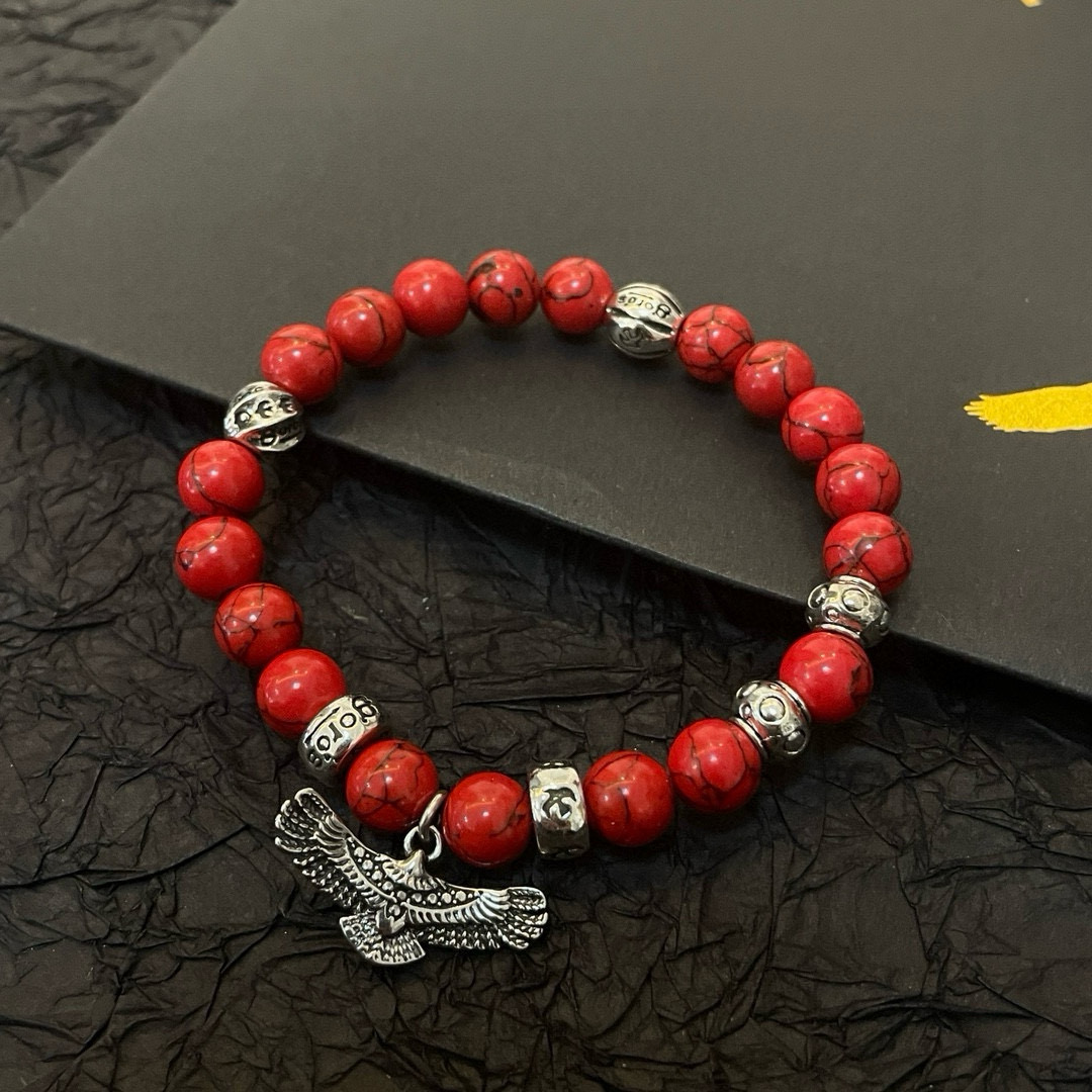 批💰145【新品上架】Goro&rsquo;s高桥吾郎红松石老鹰手串手链，顶级版本 认准独家拍摄 主攻高端市场 绝对区别普通版本！图片产品细节与ZP一致！原版制作工艺 精工品质 纯手工打造 ～正品开模💝潮流时尚必备 男女均可佩戴 情侣款同款 摇滚朋克泰银风格 复古元素 潮流百搭 官网同款❤️