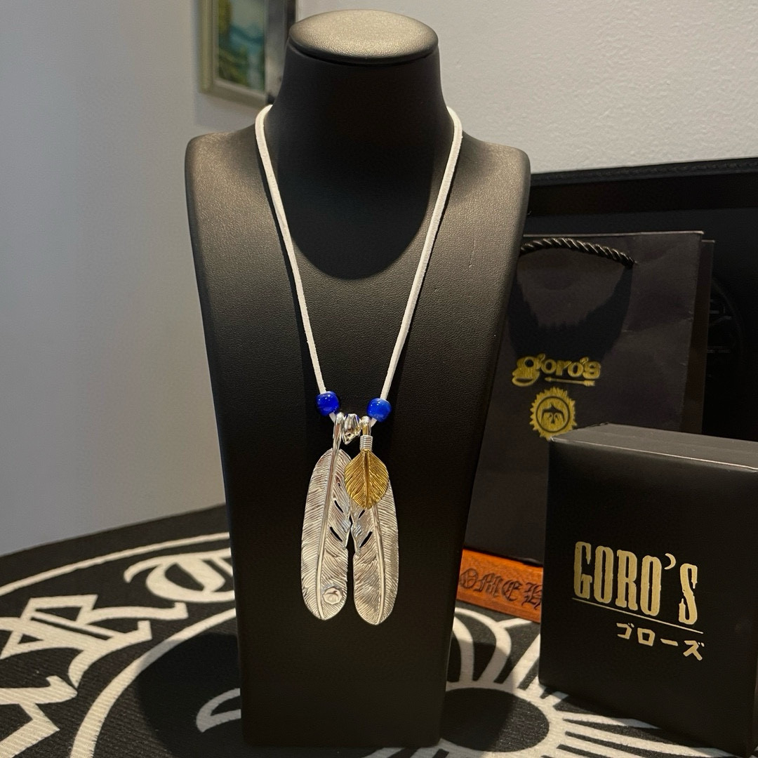 NO:643285,Batch [new product on the shelves] Goro’s Goro Takahashi silver feather pendant, classic deerskin rope glazed necklace, top version, exclusive photo shoot, focusing on the high-end market, Kuaishou/ins/Xiaohongshu popular model, absolutely different from the ordinary version!  The product details in the pictures are consistent with ZP!  Original production process, exquisite quality, purely handmade ~ Authentic mold opening, trendy and fashionable must-have, can be worn by both men and women, the same style for couples, rock punk Thai silver style, retro elements, trendy and versatile, the same style as the official website, boutique jewelry, necklace19860909批【新品上架】Goro’s高桥吾郎银羽毛吊坠,经典鹿皮绳琉璃项链,顶级版本,认准独家拍摄,主攻高端市场 ,快手/ins/小红书热门款,绝对区别普通版本！图片产品细节与ZP一致！原版制作工艺 精工品质 纯手工打造 ～正品开模潮流时尚必备 男女均可佩戴 情侣款同款 摇滚朋克泰银风格 复古元素 潮流百搭 官网同款,饰品精品,necklace,Jewelry