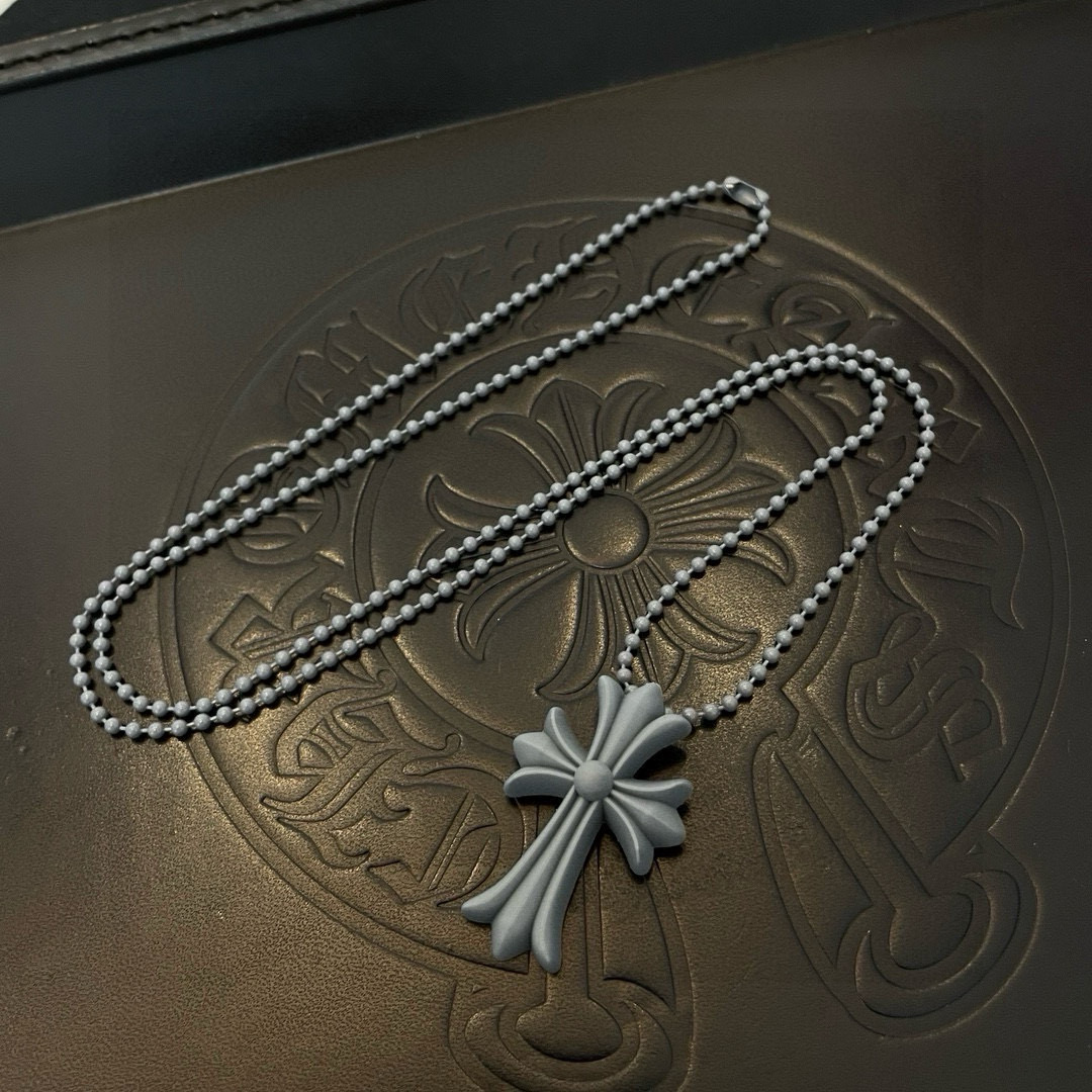 Chrome Hearts 新款Chrome Hearts 克罗心十字架树脂项链 工艺 颜色非常俏皮