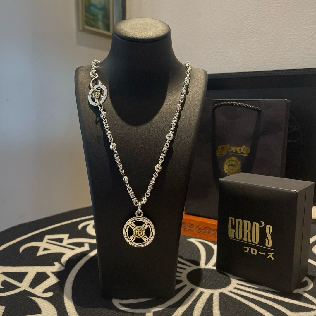 NO:678629,Batch [New Product Arrival] Goro’s Goro Takahashi Golden Eagle Round Pendant Classic Takahashi Necklace Top Version Look for Exclusive Photography Focusing on the High-end Market Definitely Different from the Regular Version!  The product details in the pictures are consistent with ZP!  Original production process, exquisite quality, purely handmade ~ Authentic mold opening, trendy and fashionable must-have, can be worn by both men and women, the same style for couples, rock punk Thai silver style, retro elements, trendy and versatile, the same style as the official website, boutique jewelry, necklace19860909批【新品上架】Goro’s高桥吾郎金鹰圆牌吊坠 经典高桥项链 顶级版本 认准独家拍摄 主攻高端市场 绝对区别普通版本！图片产品细节与ZP一致！原版制作工艺 精工品质 纯手工打造 ～正品开模潮流时尚必备 男女均可佩戴 情侣款同款 摇滚朋克泰银风格 复古元素 潮流百搭 官网同款,饰品精品,necklace,Jewelry