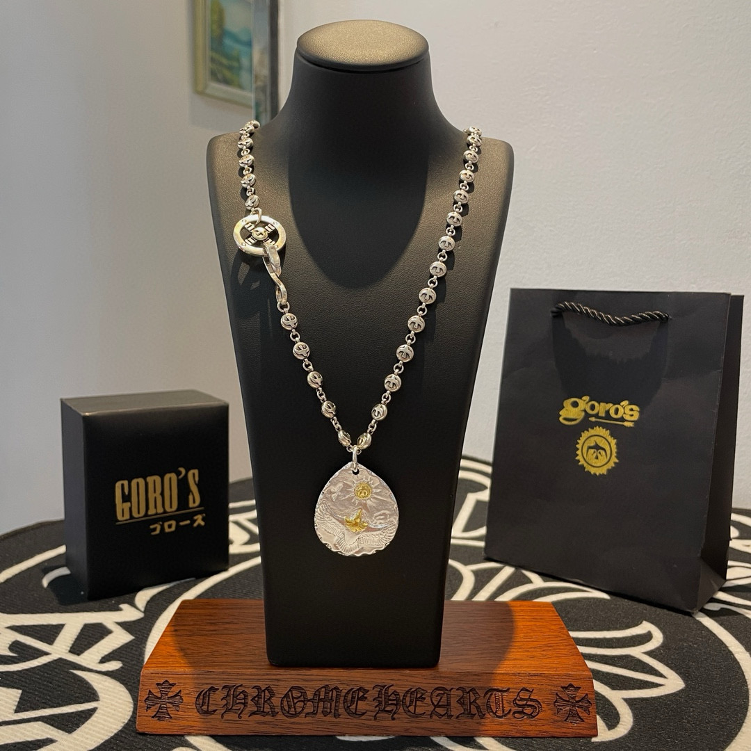 NO:705000,[New products on the shelves] Goro’s Goro Takahashi Silver Medal Eagle Pendant, Takahashi Classic Bird Letter Necklace, top version, exclusive photo shoot, focusing on the high-end market, Kuaishou/ins/Xiaohongshu popular model, absolutely different from the ordinary version!  The product details in the pictures are consistent with ZP!  Original production process, exquisite quality, purely handmade ~ Authentic mold opening, trendy and fashionable must-have, can be worn by both men and women, the same style for couples, rock punk Thai silver style, retro elements, trendy and versatile, the same style as the official website, boutique jewelry, necklace19860909批【新品上架】Goro’s高桥吾郎银牌老鹰吊坠,高桥经典飞鸟字母项链,顶级版本,认准独家拍摄,主攻高端市场 ,快手/ins/小红书热门款,绝对区别普通版本！图片产品细节与ZP一致！原版制作工艺 精工品质 纯手工打造 ～正品开模潮流时尚必备 男女均可佩戴 情侣款同款 摇滚朋克泰银风格 复古元素 潮流百搭 官网同款,饰品精品,necklace,Jewelry