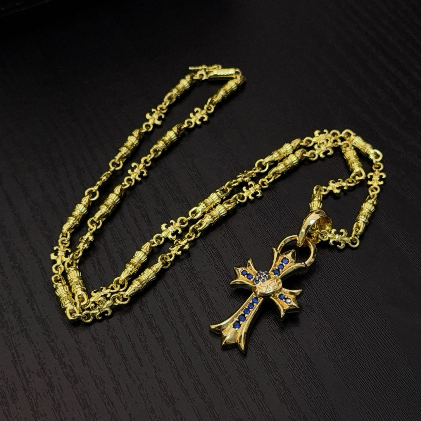 Chrome Hearts 新款【 品质】Chrome Hearts克罗心黄金色字母项链