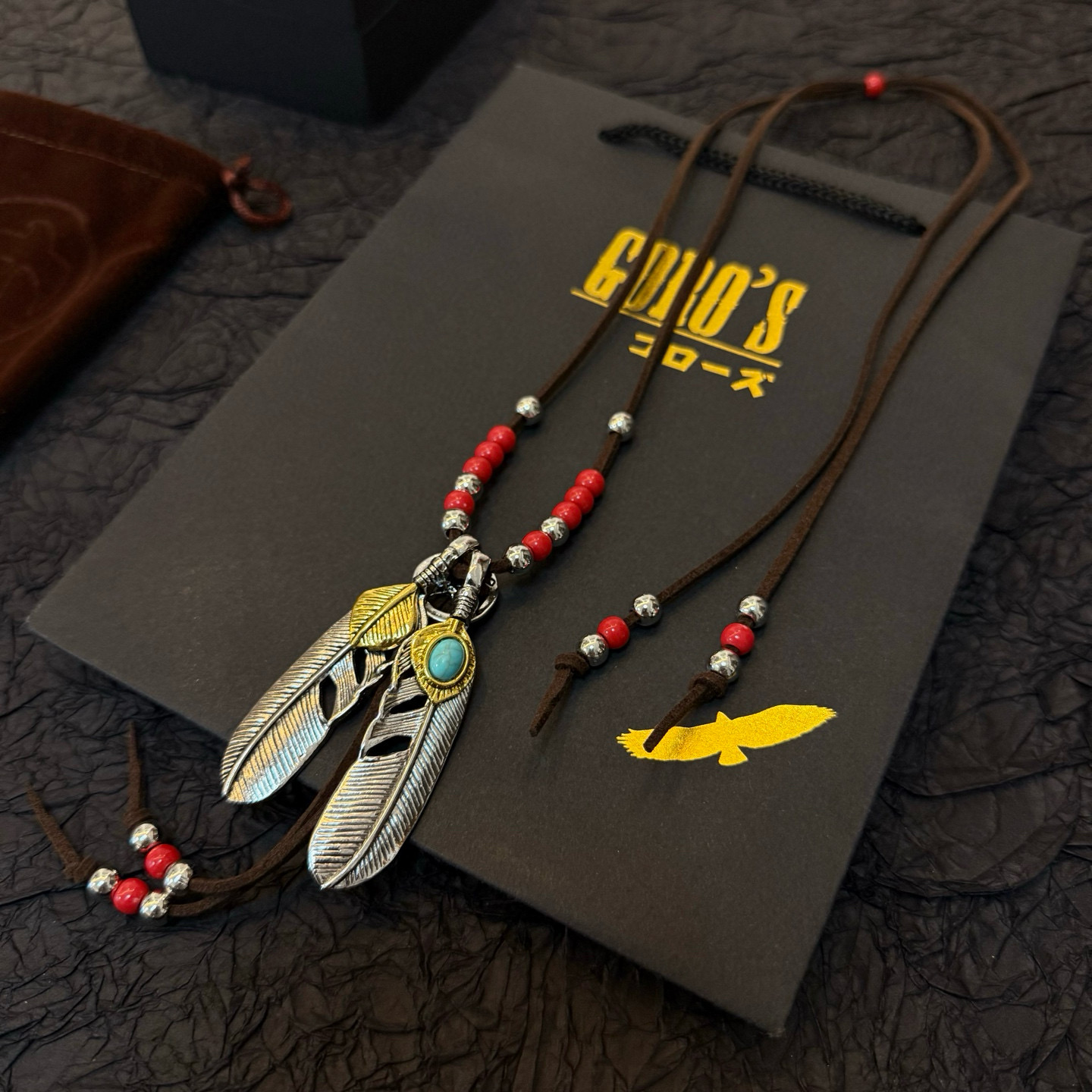 Goro's 新品上架Goro’s高桥吾郎点羽毛皮绳项链 可调节长短 认准独家拍摄 主攻高端市场