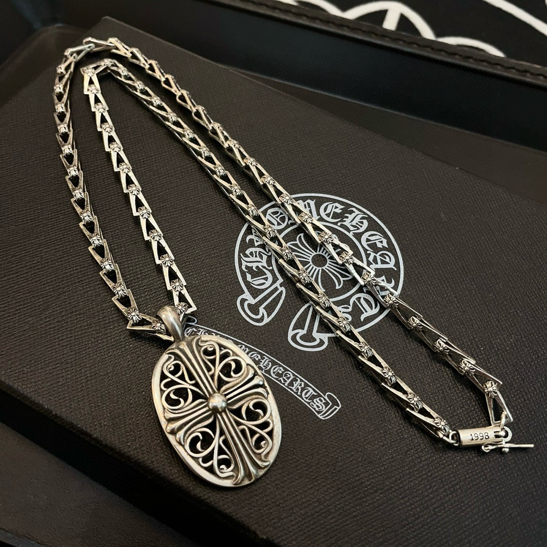Christian Louboutin Haute Couture Haute Couture Fine Jewelry Necklace 5