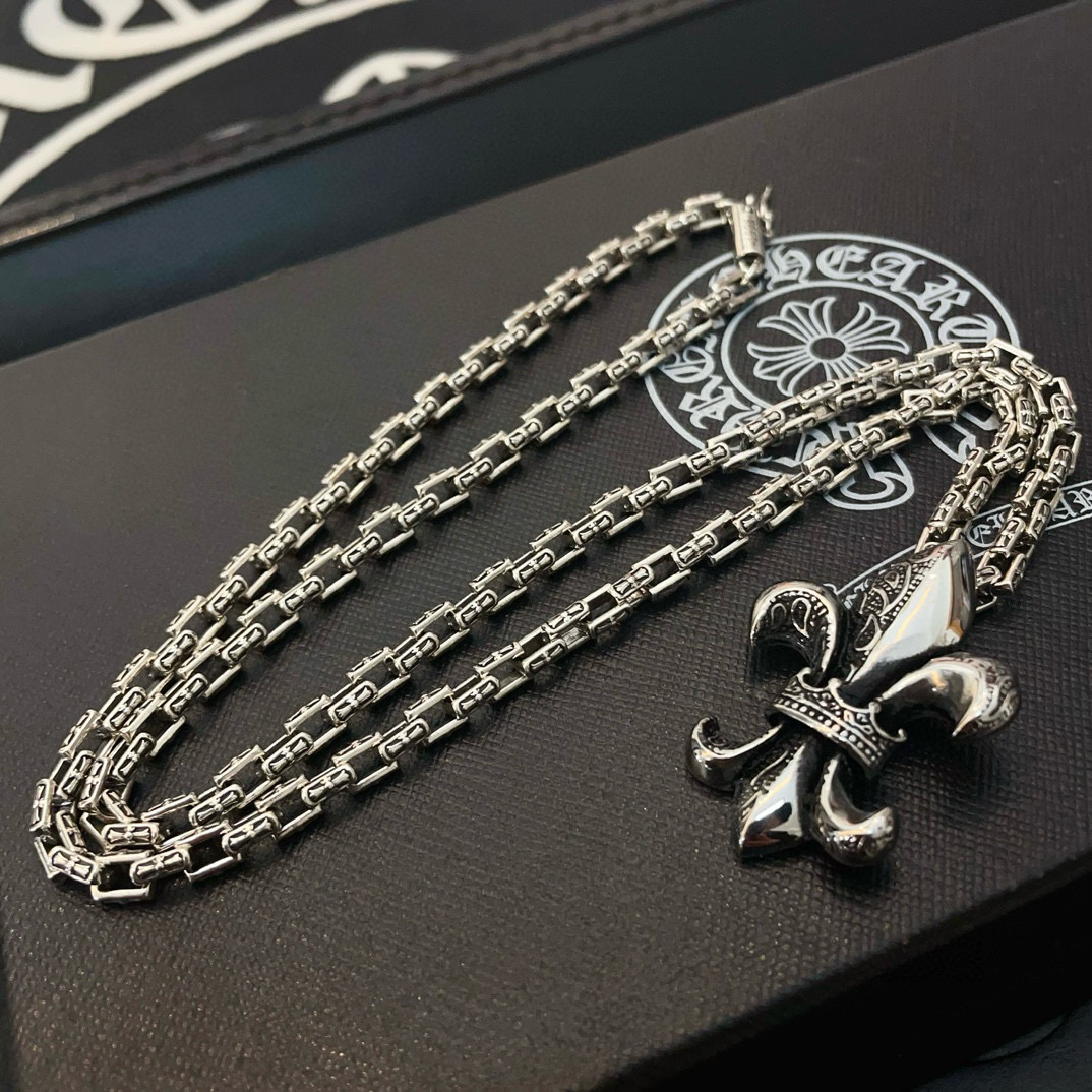 Alexander McQueen Haute Couture Haute Couture Fine Jewelry Necklace 6