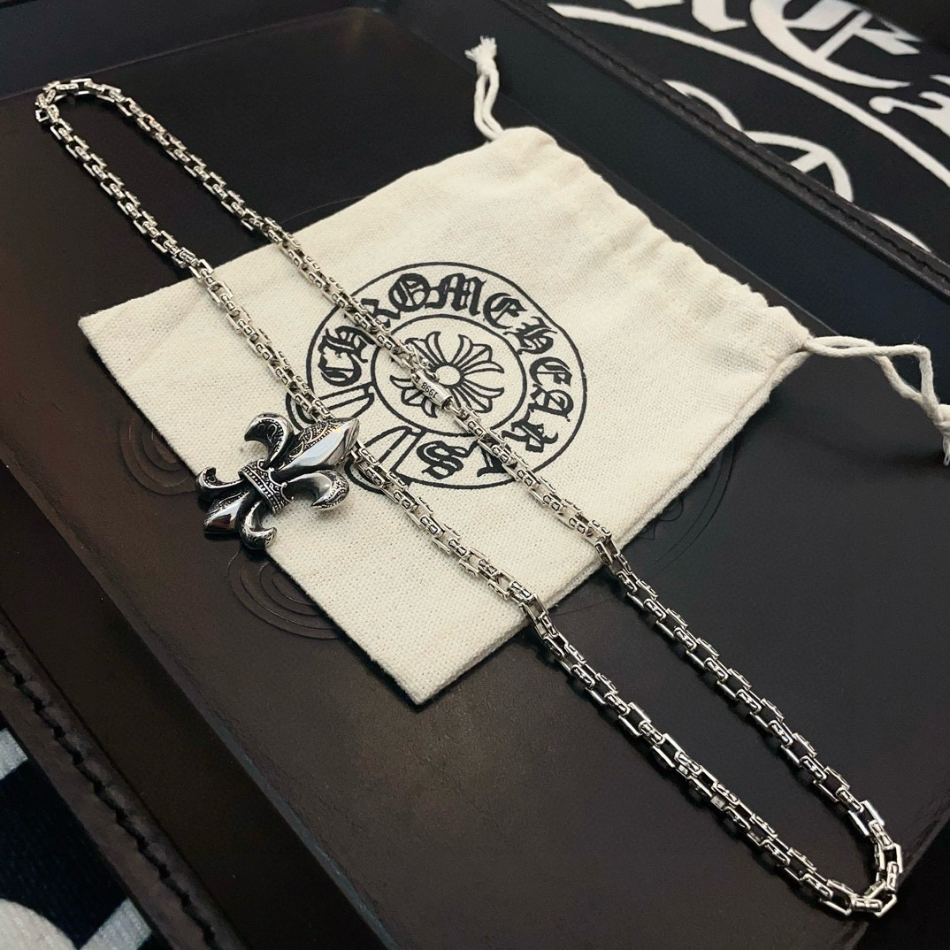 Alexander McQueen Haute Couture Haute Couture Fine Jewelry Necklace 7