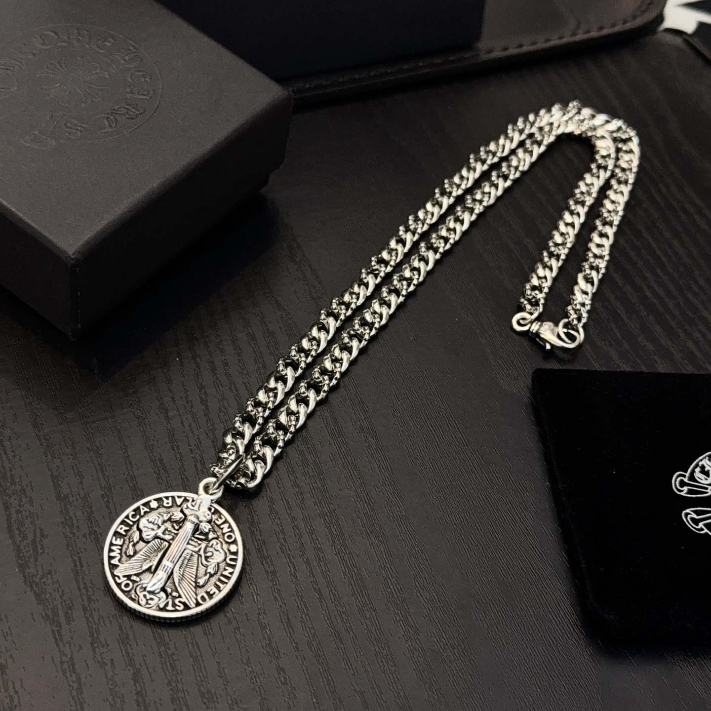Tod's Haute Couture Haute Couture Fine Jewelry Necklace Bracelet Ring 6