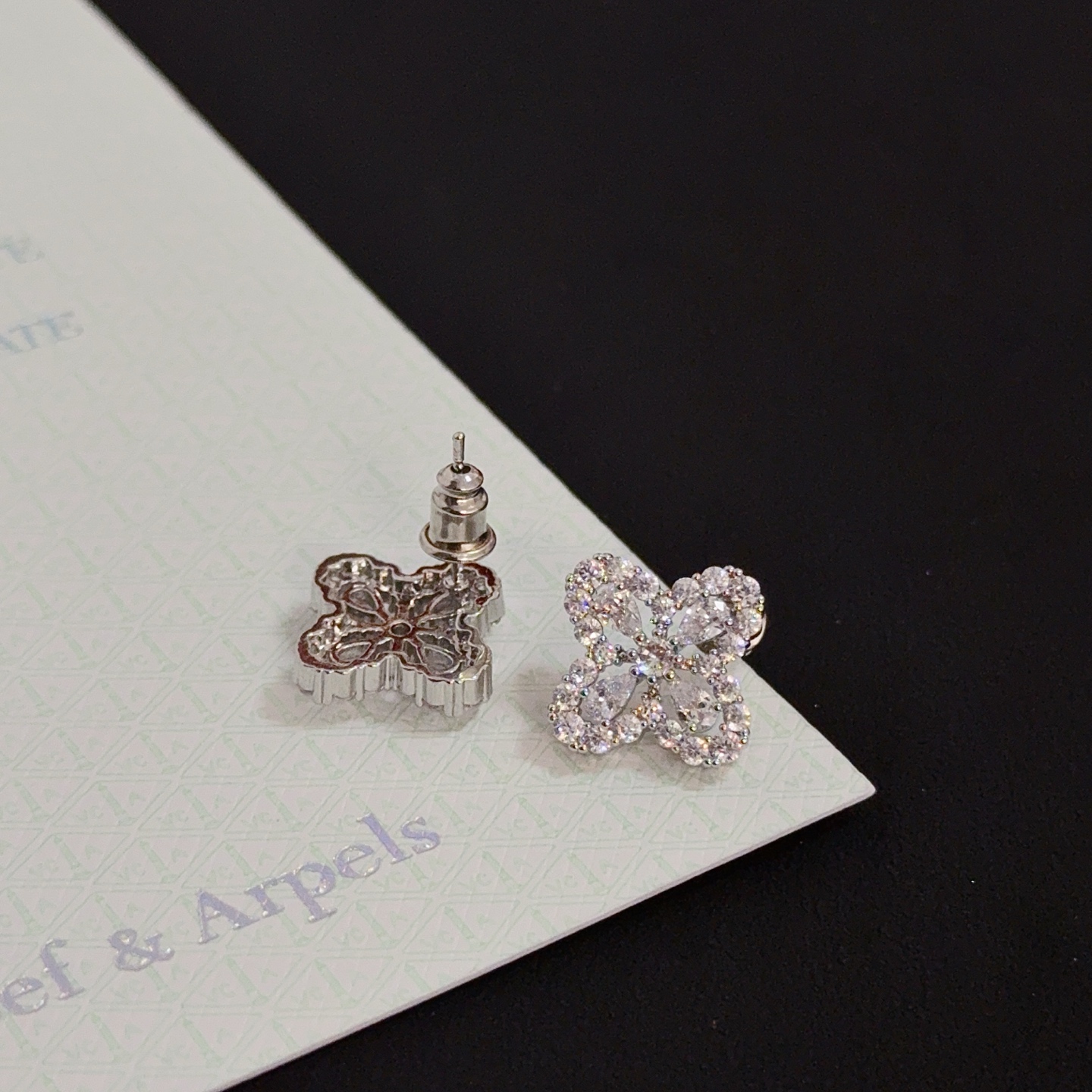 Van Cleef & Arpels Haute Couture Haute Joaillerie Fine Jewelry Earrings 7