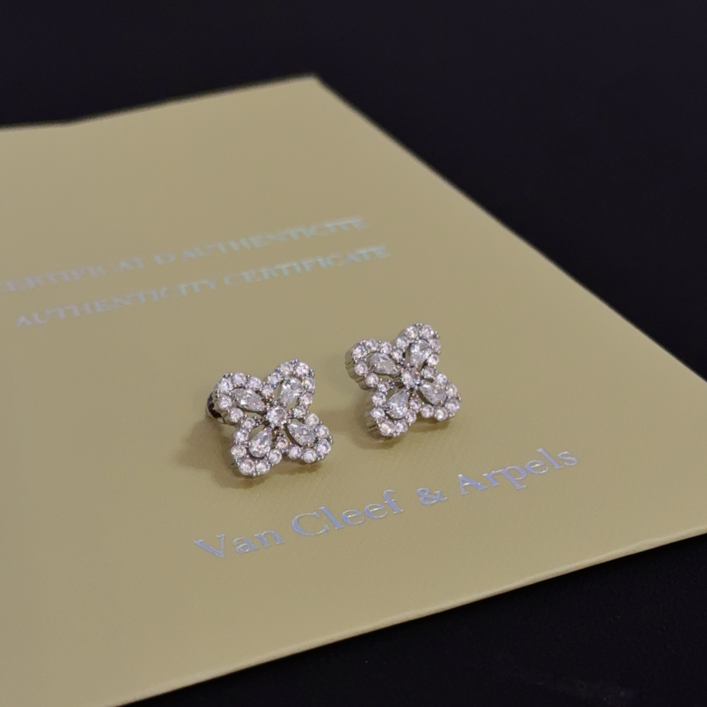 Van Cleef & Arpels Haute Couture Haute Joaillerie Fine Jewelry Earrings 5