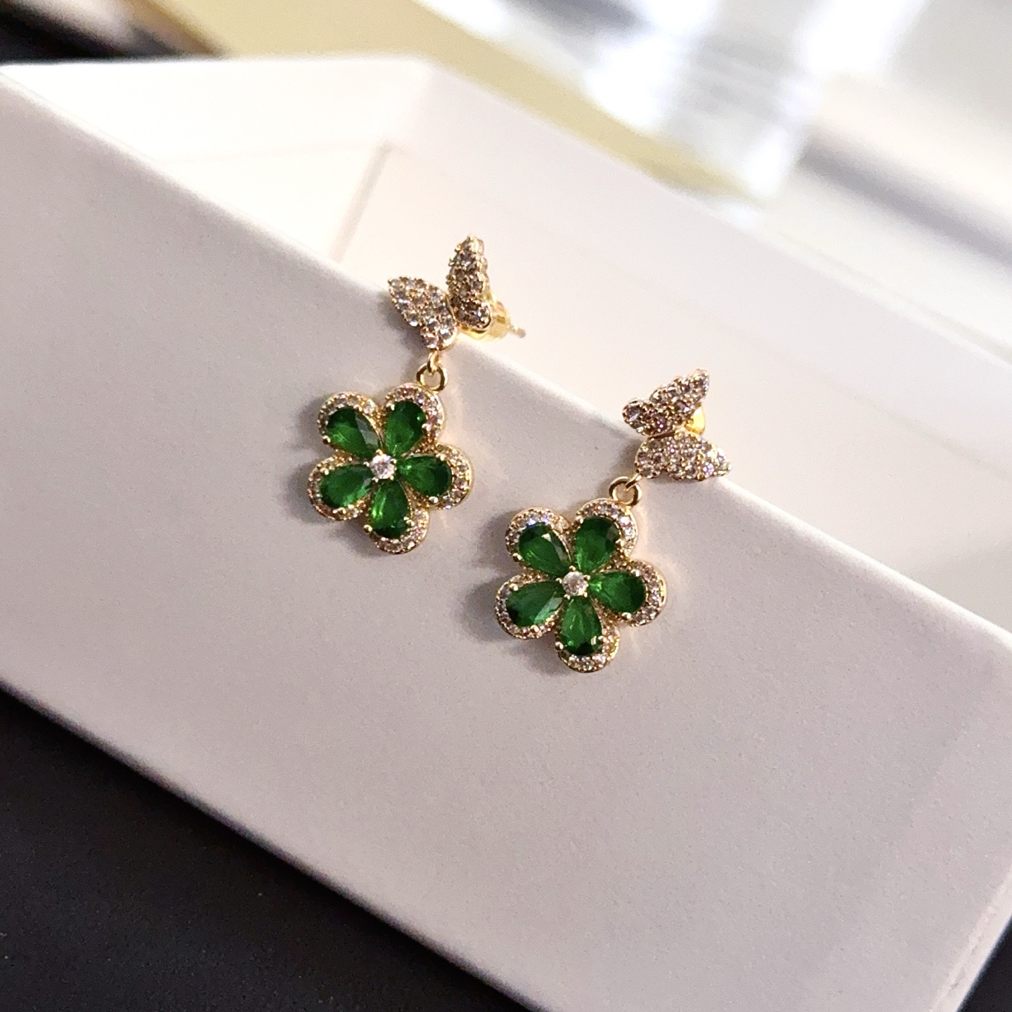 Van Cleef & Arpels Haute Couture Haute Joaillerie Fine Jewelry Earrings 7