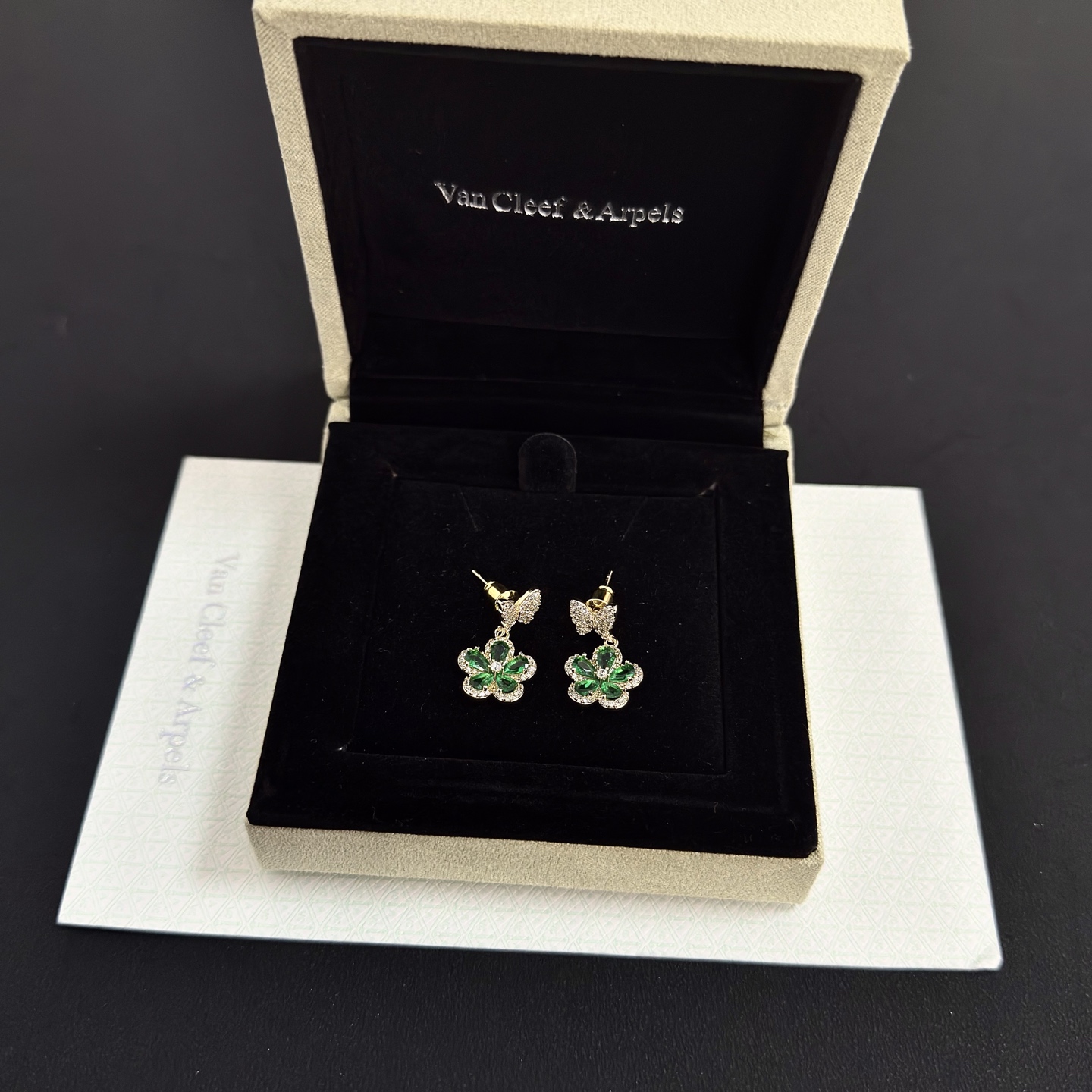 Van Cleef & Arpels Haute Couture Haute Joaillerie Fine Jewelry Earrings 9