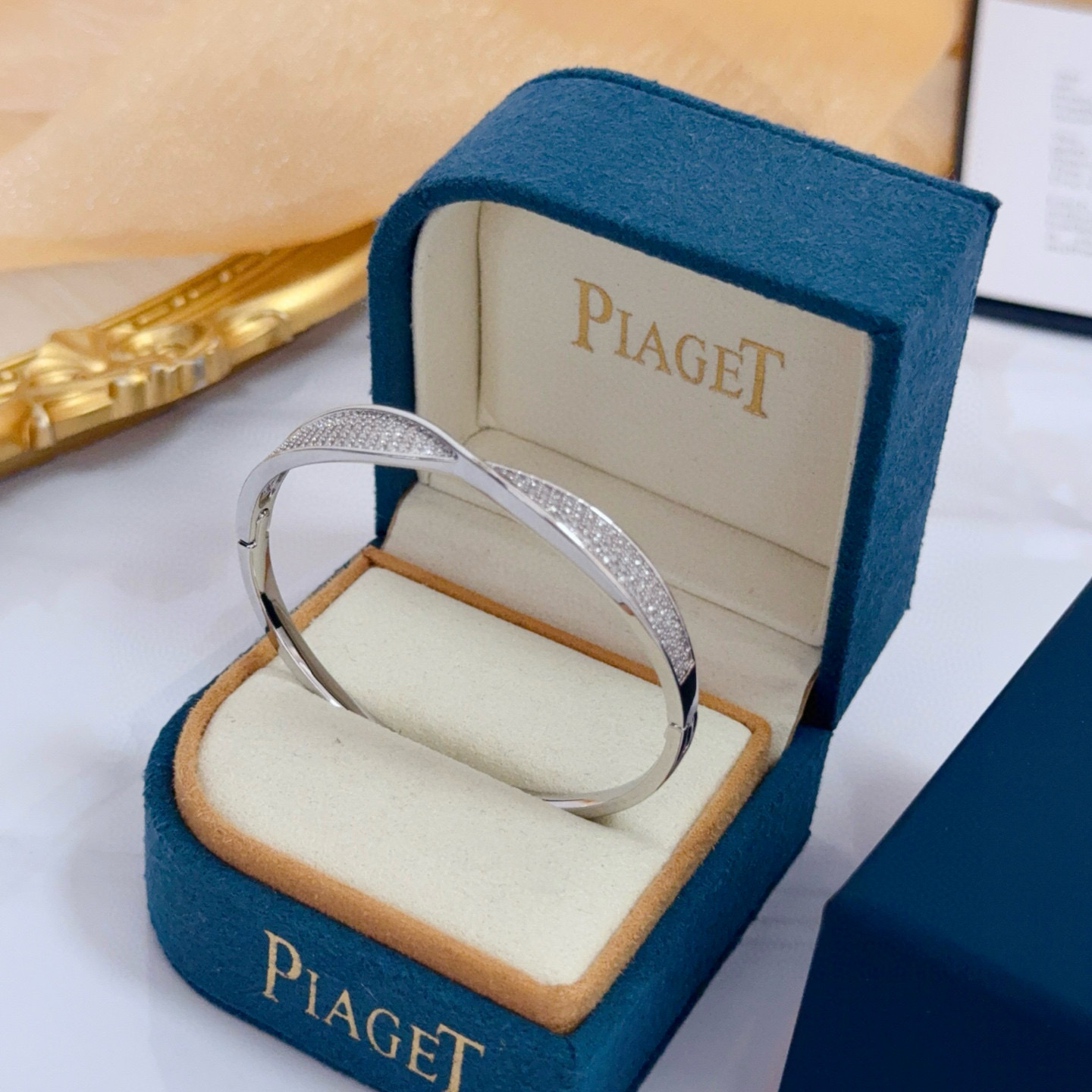Ювелирные изделия Piaget V — photo 3