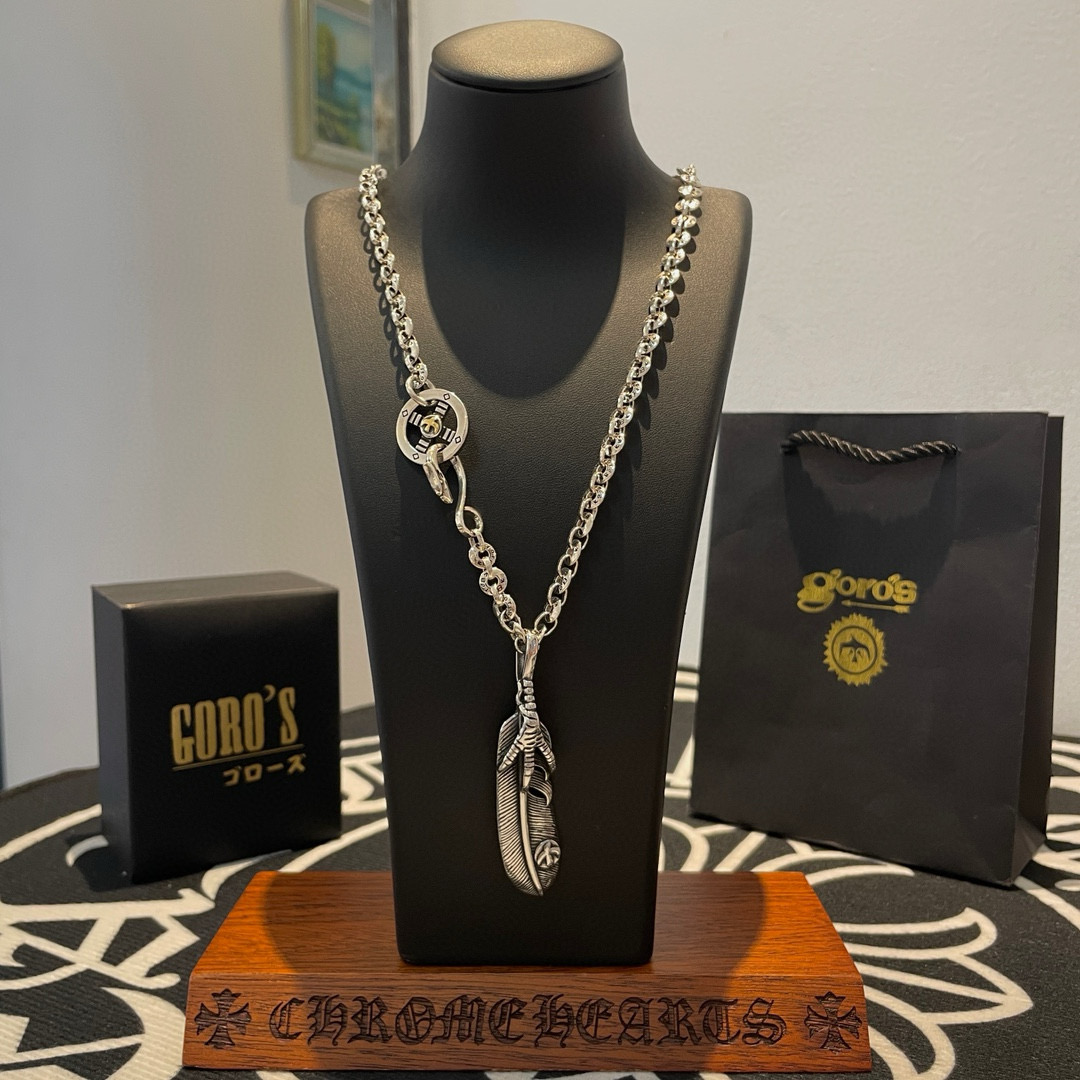 Goro's 新品上架Goro’s高桥吾郎鹰爪羽毛吊坠 高桥 环扣字母项链 认准独家拍摄 主攻高端市场