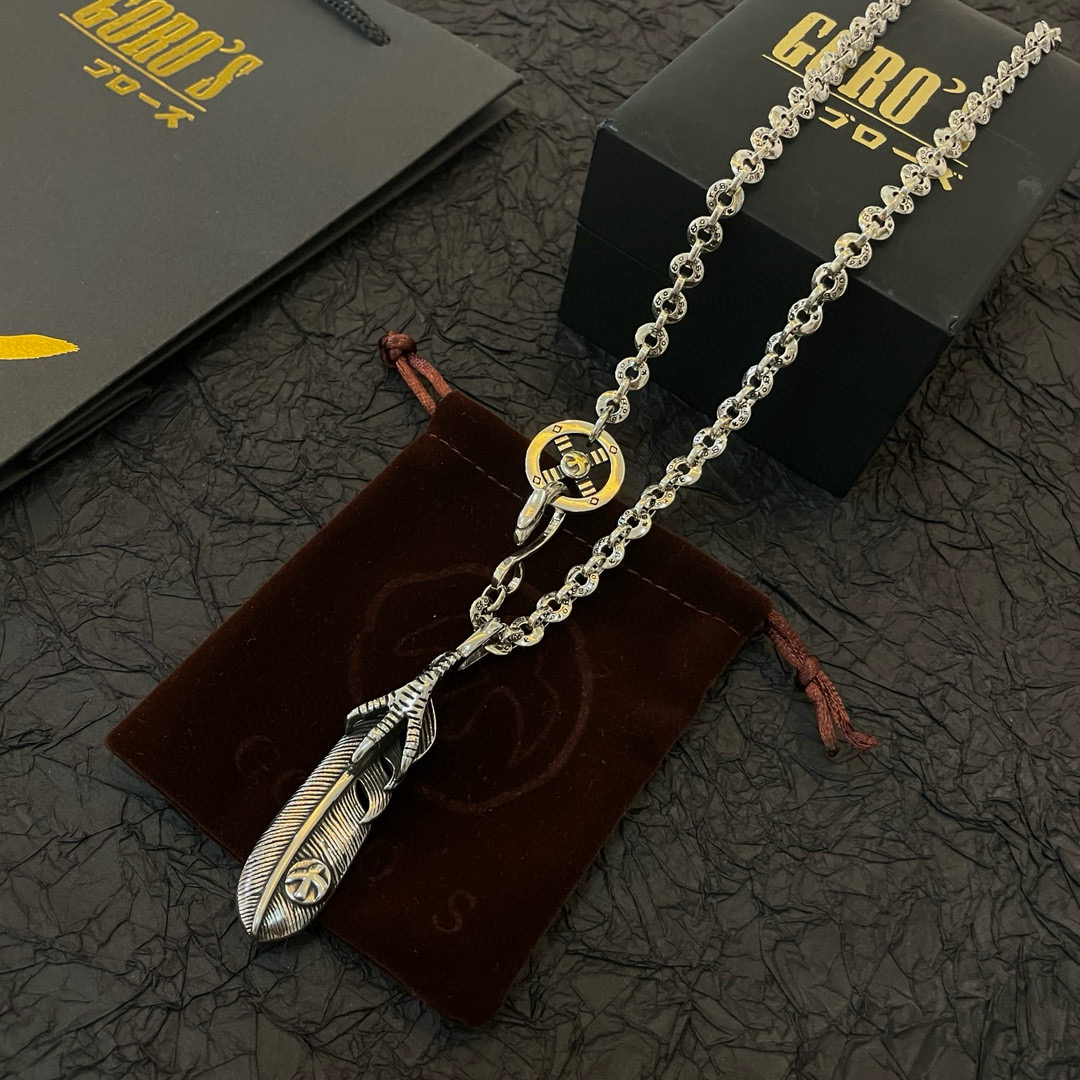 Goro's 新品上架Goro’s高桥吾郎鹰爪羽毛吊坠 高桥 环扣字母项链 认准独家拍摄 主攻高端市场