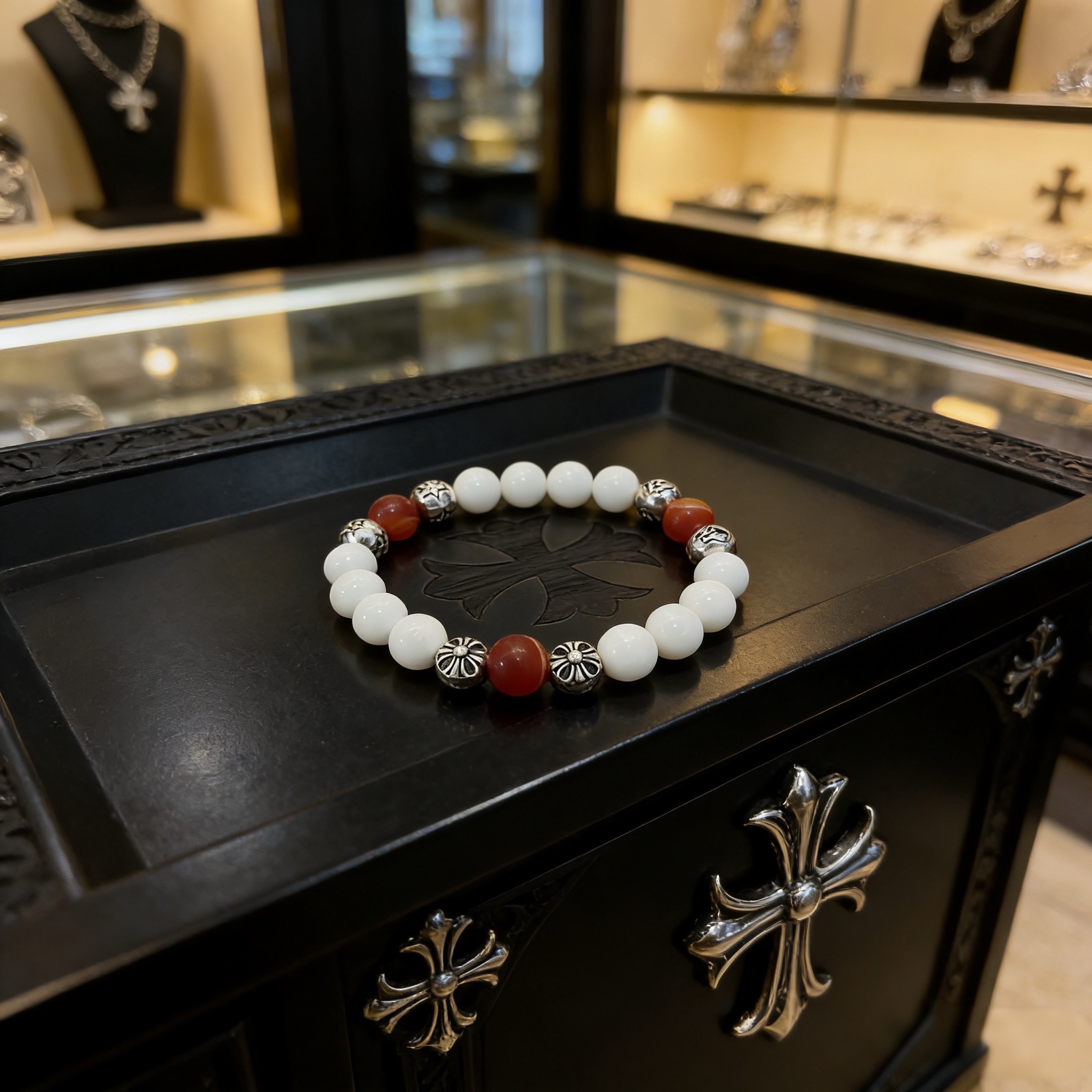 Nuevo [Calidad de mostrador] Chrome Hearts clásico retro multi-elemento pulsera de ojo de gato blanco, diseño de patron…