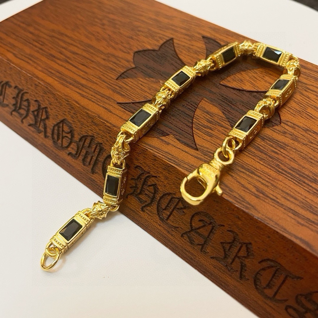 Chrome Hearts 新款【 品质】Chrome Hearts克罗心黄金色多元素黑钻十字架手链