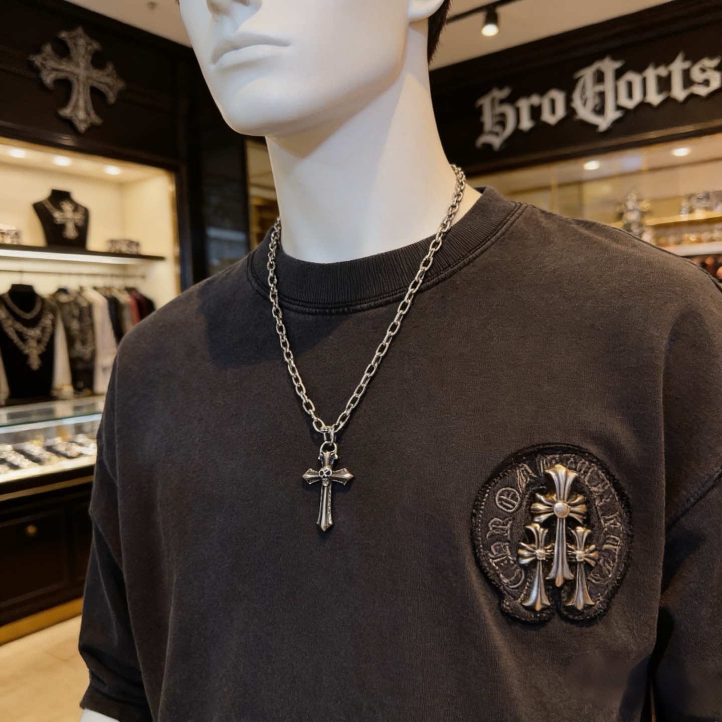 NO:763417,New [Counter Quality] Chrome Hearts Classic Letter Necklace, Skull Cross Pendant, Concave and Concave Shapes, Different Pattern Design Styles, Presenting a Distinctive Cross, Scout Flower is Chrome Hearts' Emblem, So It's More Enduring. Genuine Patterned Chrome Hearts, Differentiating from Ordinary Light Versions in the Market, Matching Standard Quality, Look at the Text Printing Details, Retro and Old Gray Oxygen Level. Seiko Version!  !  !  Purely handmade ~ Authentic open mold fashion essentials. Can be worn by both men and women. Same style for couples. Official website original. Rock punk Thai silver style. Retro elements. Trendy and versatile!  , jewelry boutique, chrome hearts, chrome hearts, necklace19860909新款【专柜品质】Chrome Hearts克罗心经典字母项链 骷髅头十字架吊坠 凹凸造型不同的花纹设计风格 呈现出与众不同 十字架 童军花是克罗心的志 所以更经久不衰 正品打版Chrome Hearts克罗心 区别市场普通轻版 对版对标品质 看字印细节 复古做旧灰氧程度.精工版本！！！ 纯手工打造 ～正品开模潮流时尚必备 男女均可佩戴 情侣同款 官网原版 摇滚朋克泰银风格 复古元素 潮流百搭！,饰品精品,chrome hearts,chrome hearts,necklace,Jewelry